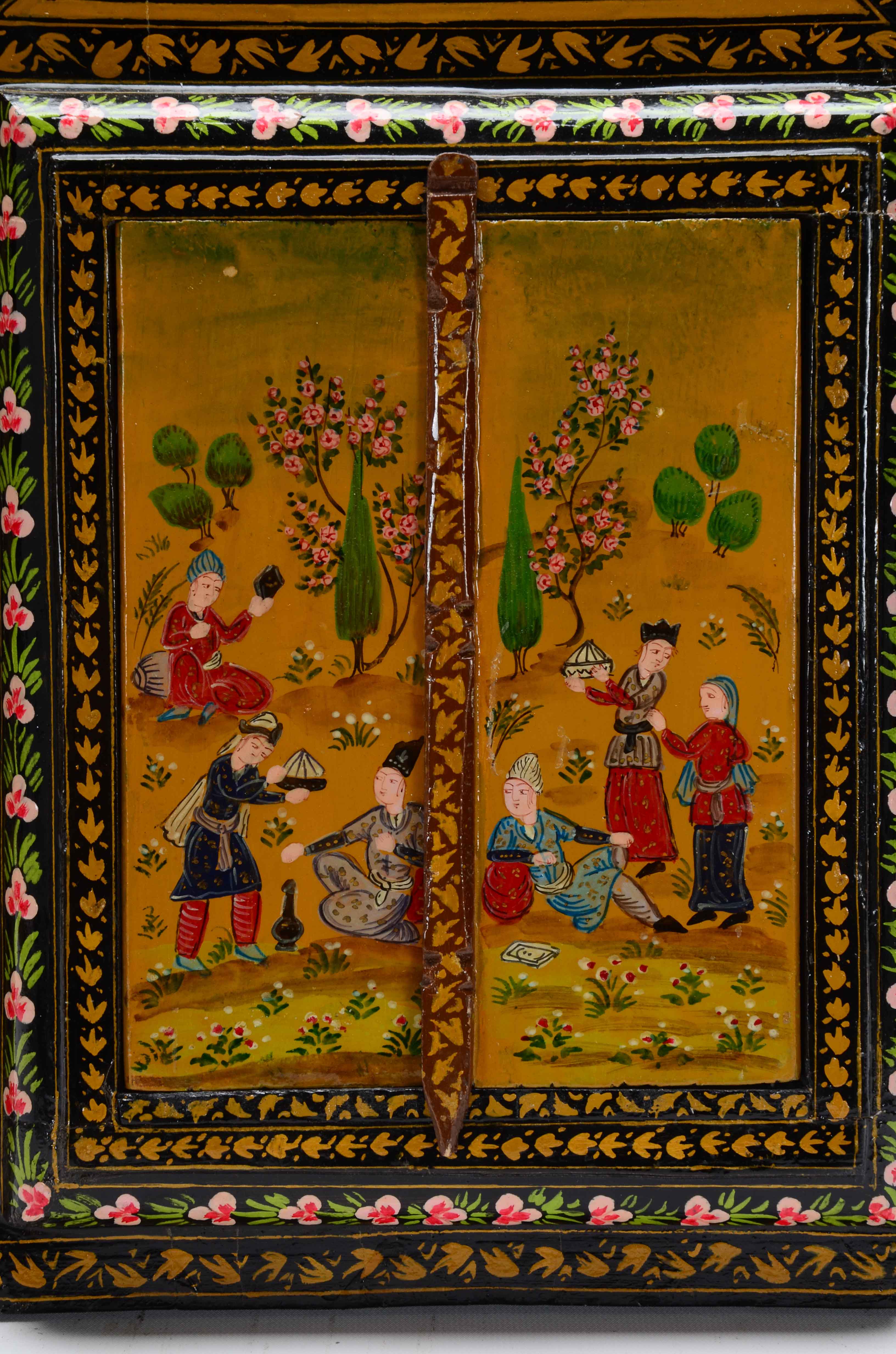 Chinoiserie Cabinet With Mirror