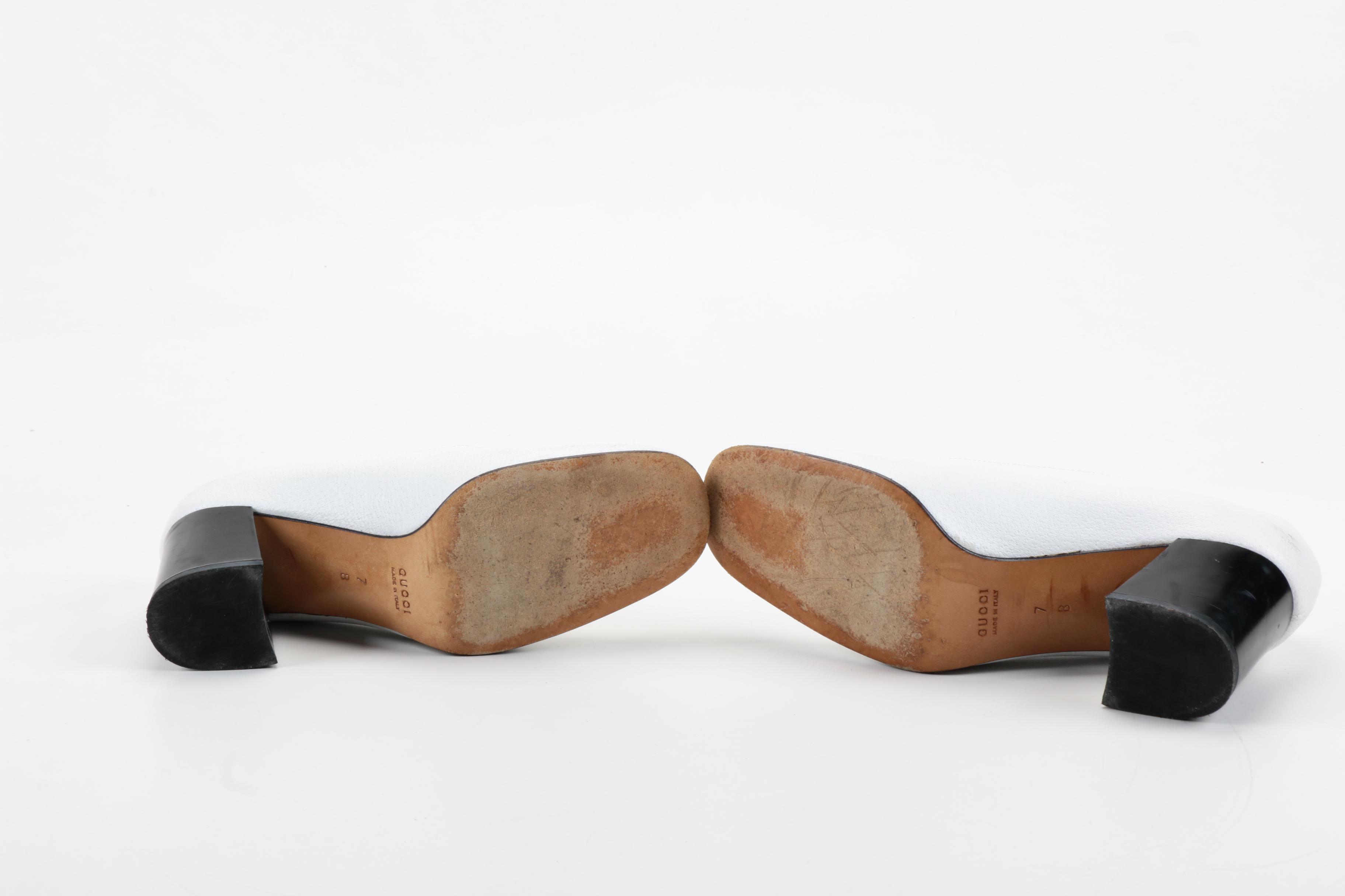 Women's Gucci Leather Pumps