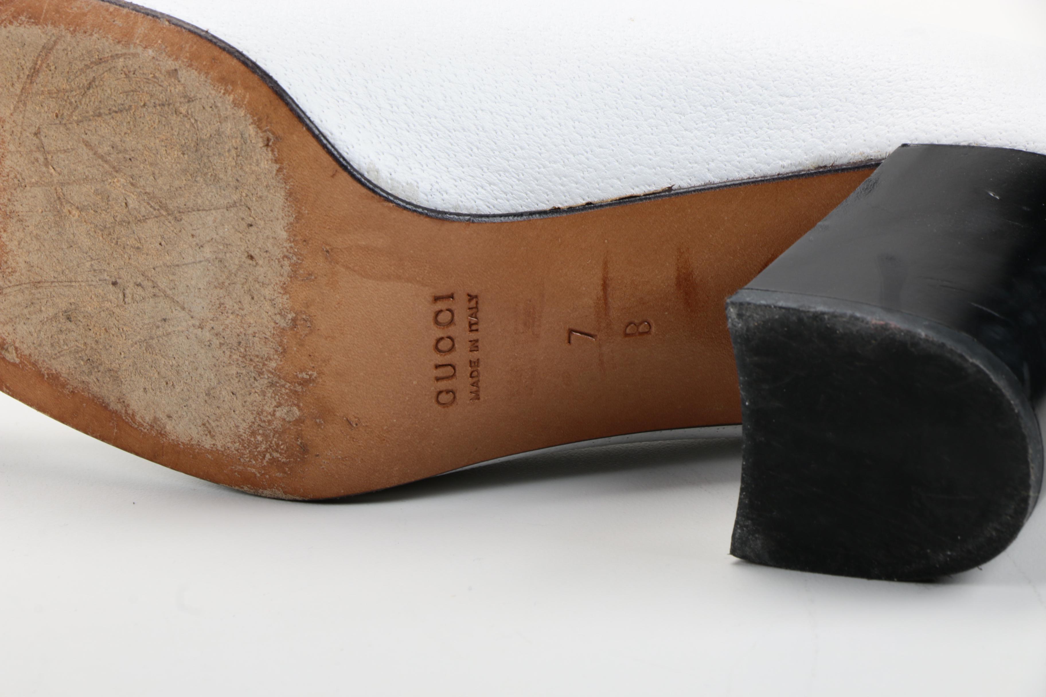 Women's Gucci Leather Pumps