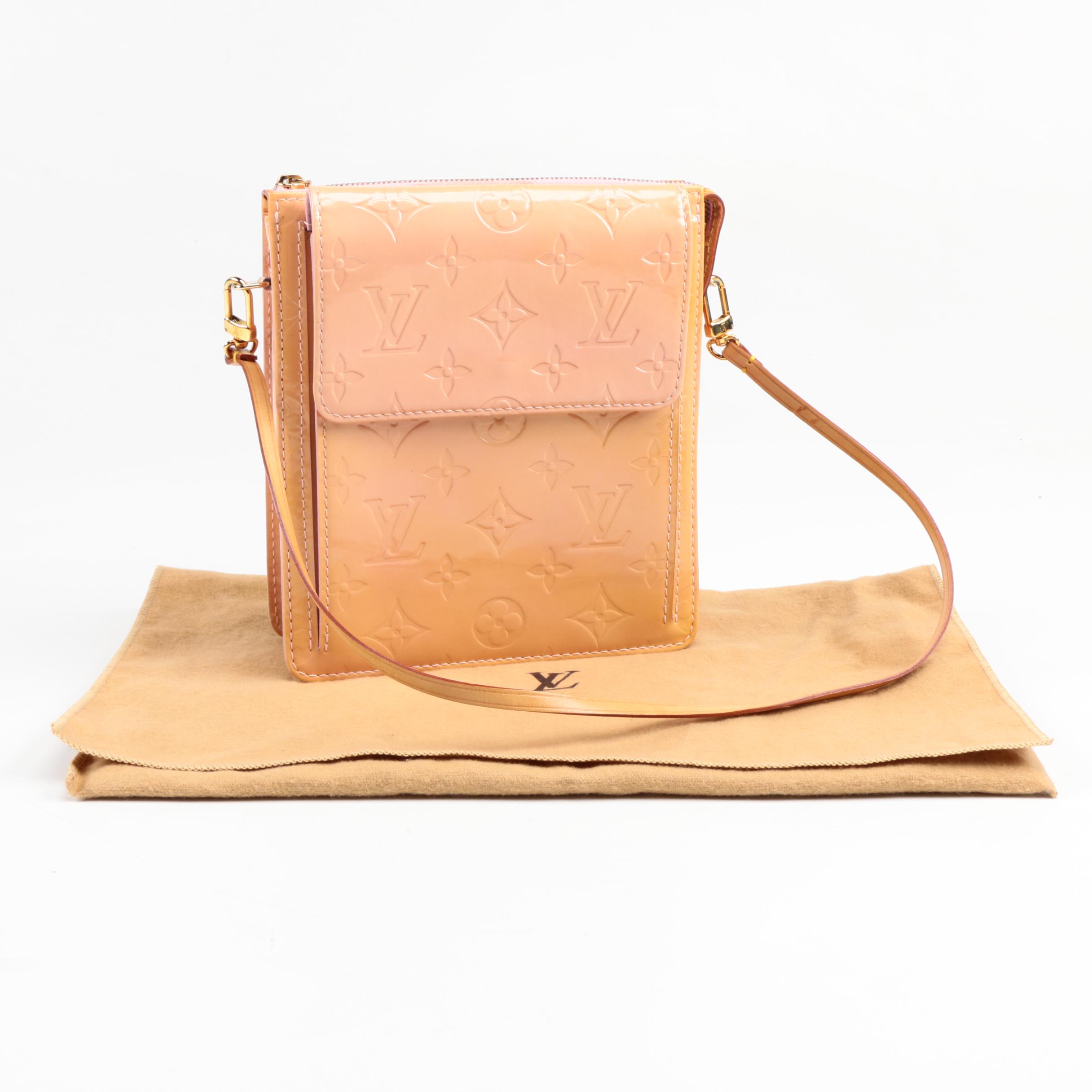 Louis Vuitton Monogram Vernis Mott Pochette