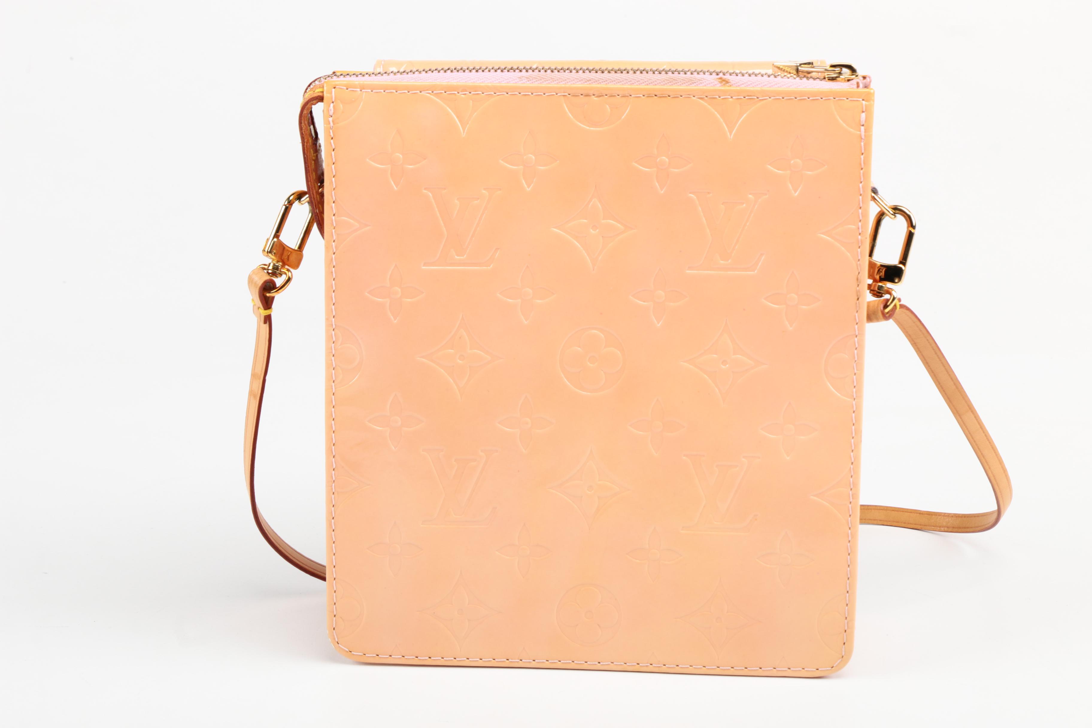 Louis Vuitton Monogram Vernis Mott Pochette