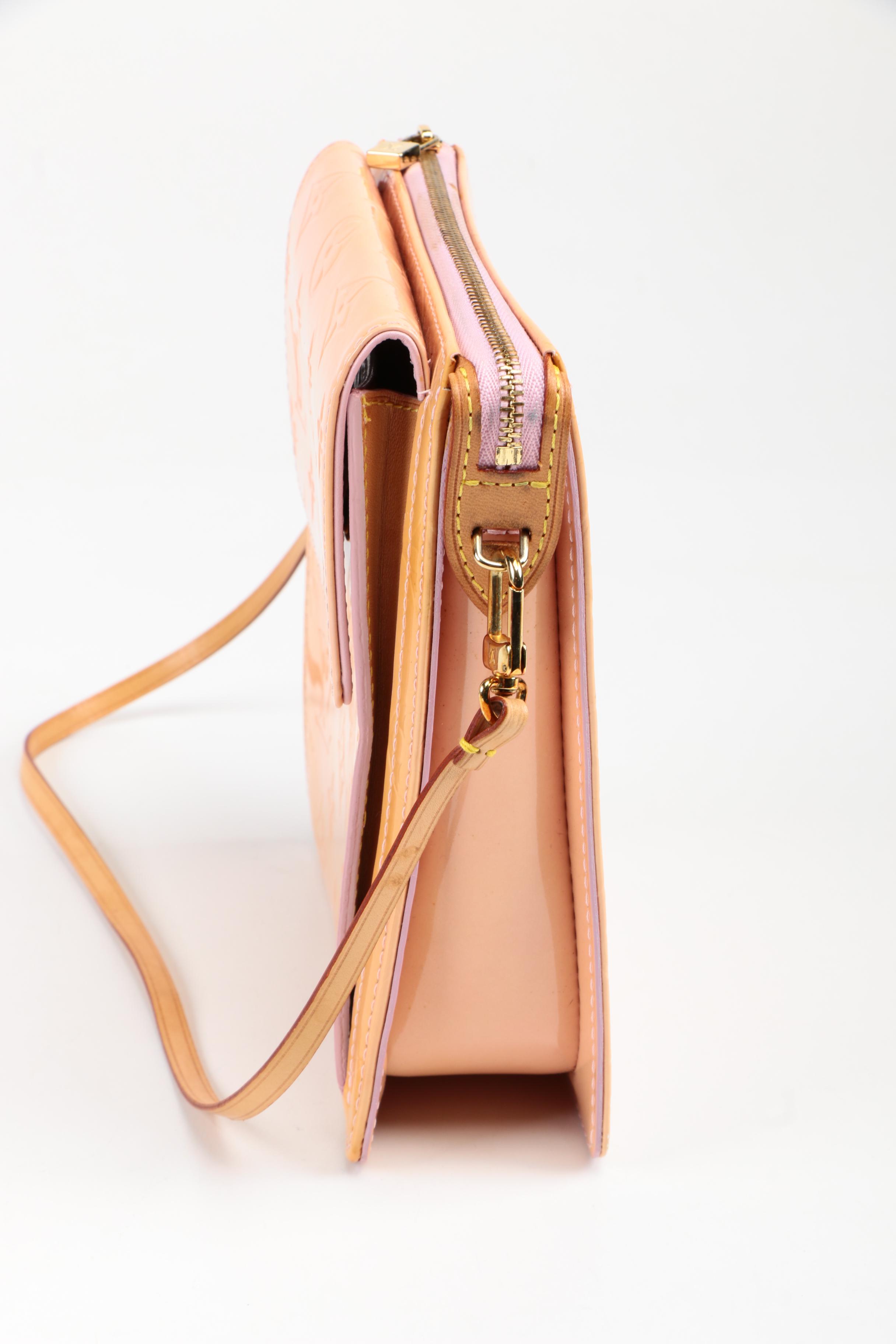 Louis Vuitton Monogram Vernis Mott Pochette