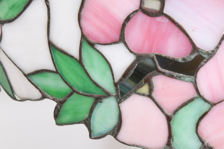 Tiffany Style Stained Glass Table Lamp with Bronze Base