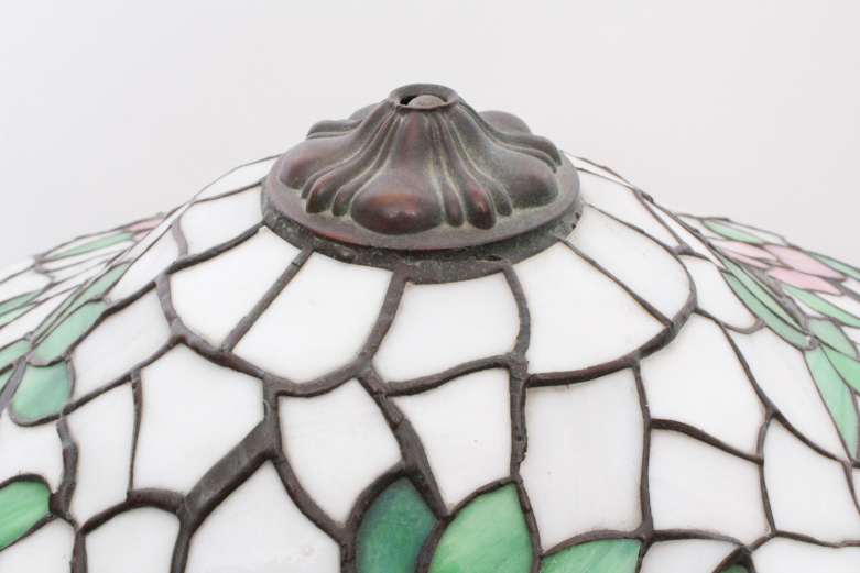 Tiffany Style Stained Glass Table Lamp with Bronze Base