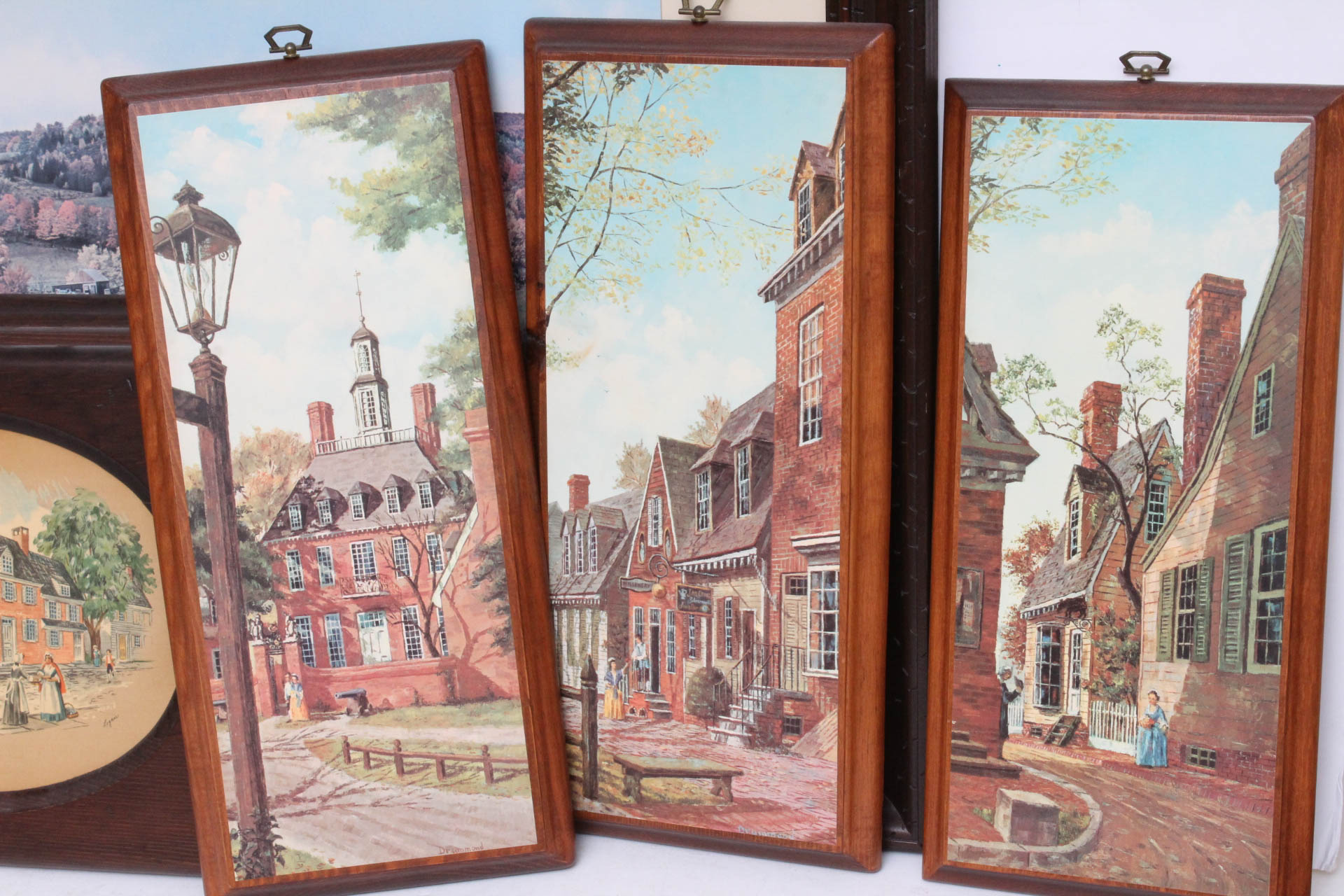 Colonial Motif Print Collection