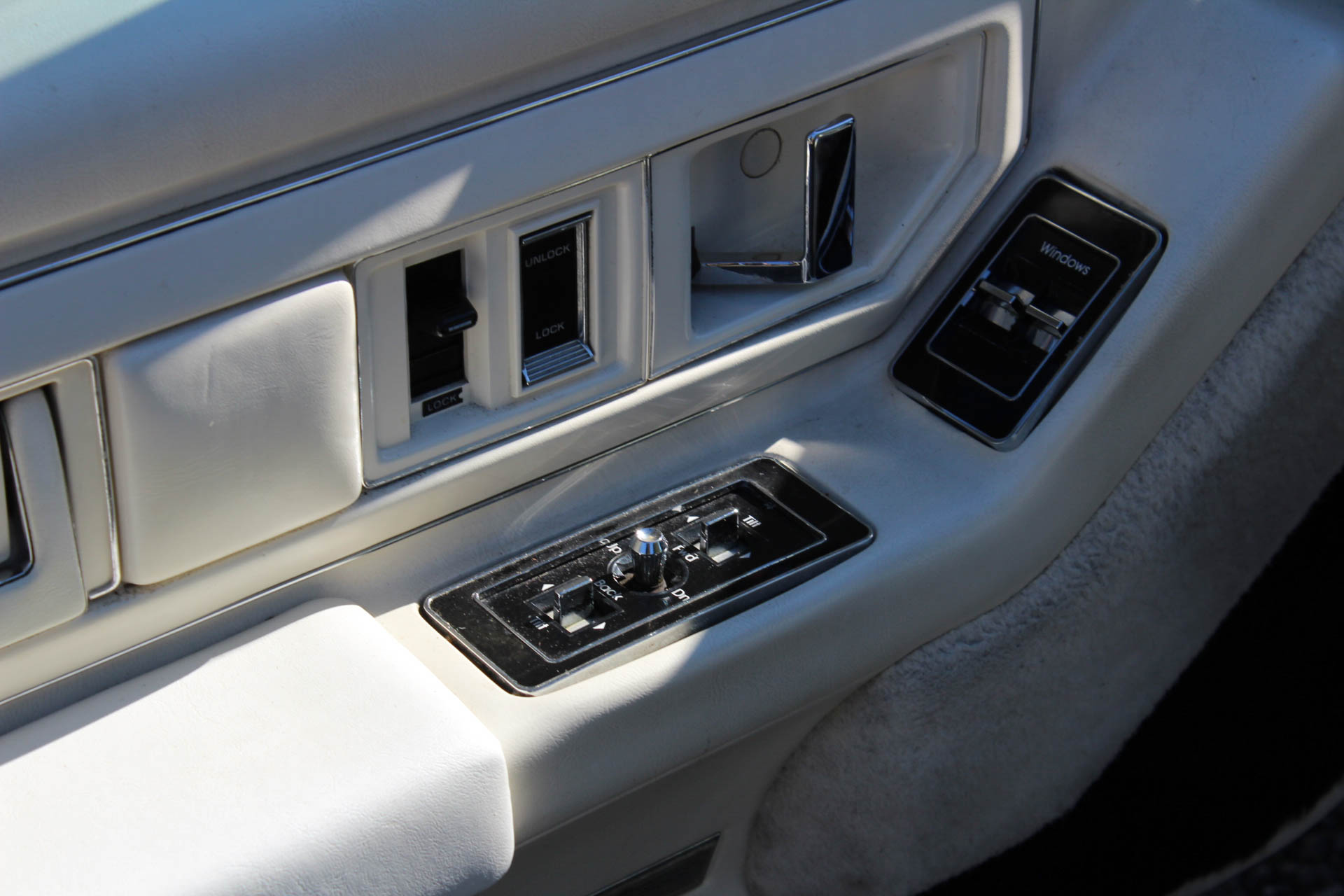 1990 Red Cadillac Eldorado Coupe