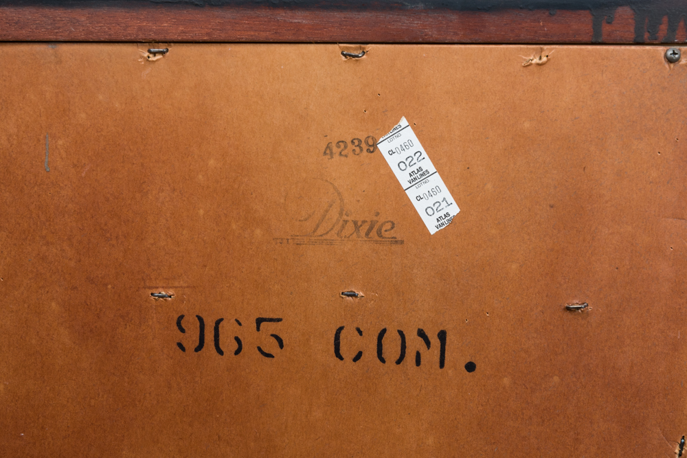 Vintage Hepplewhite Style Nightstands by Dixie