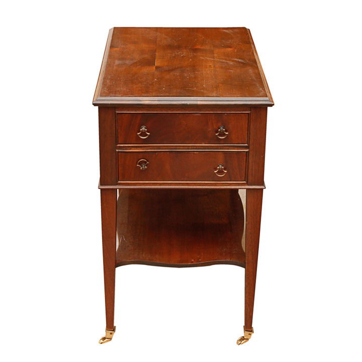 Vintage Federal Style Mahogany Side Table