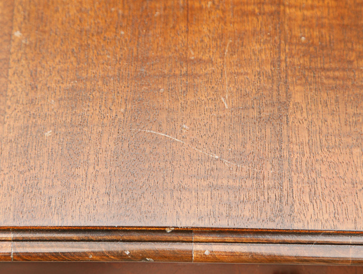 Vintage Federal Style Mahogany Side Table