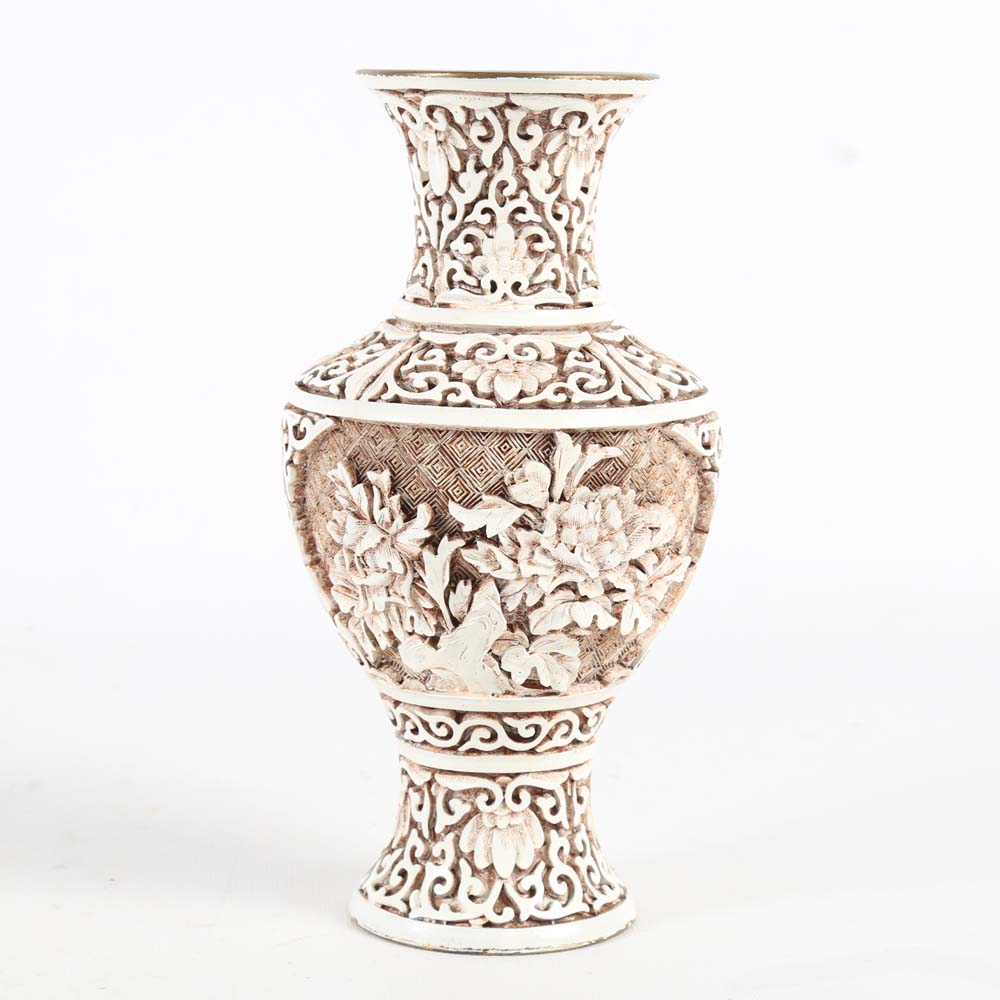 Arnart Imports "Ivory Dynasty" Vase and Plate