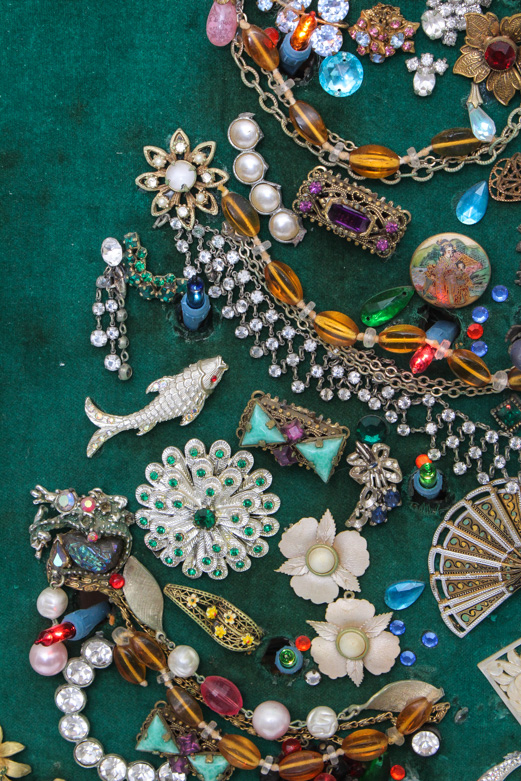 Vintage Jewelry Lighted Christmas Tree Artwork