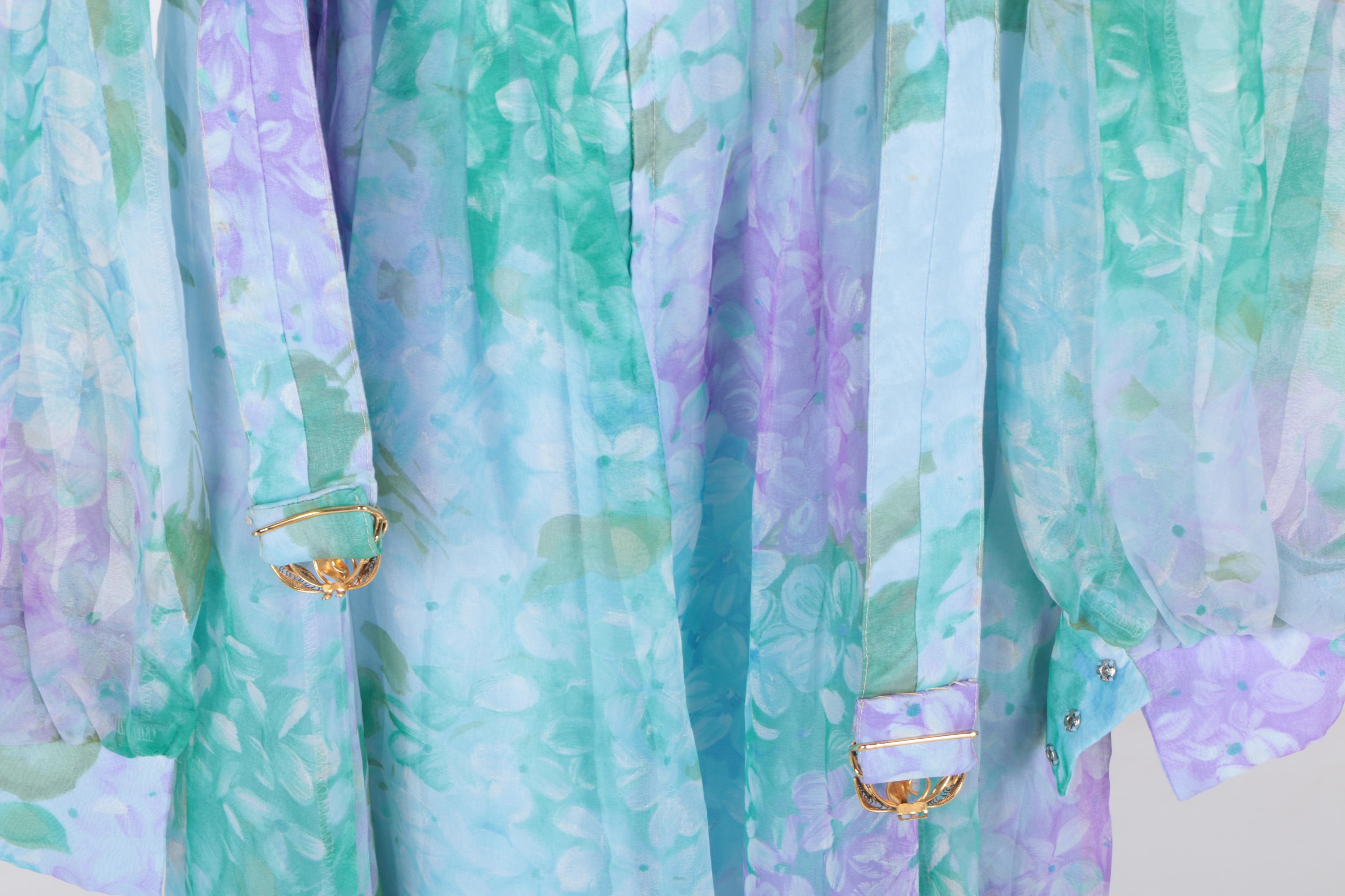 Women's Vintage 1970s Floral Dresses