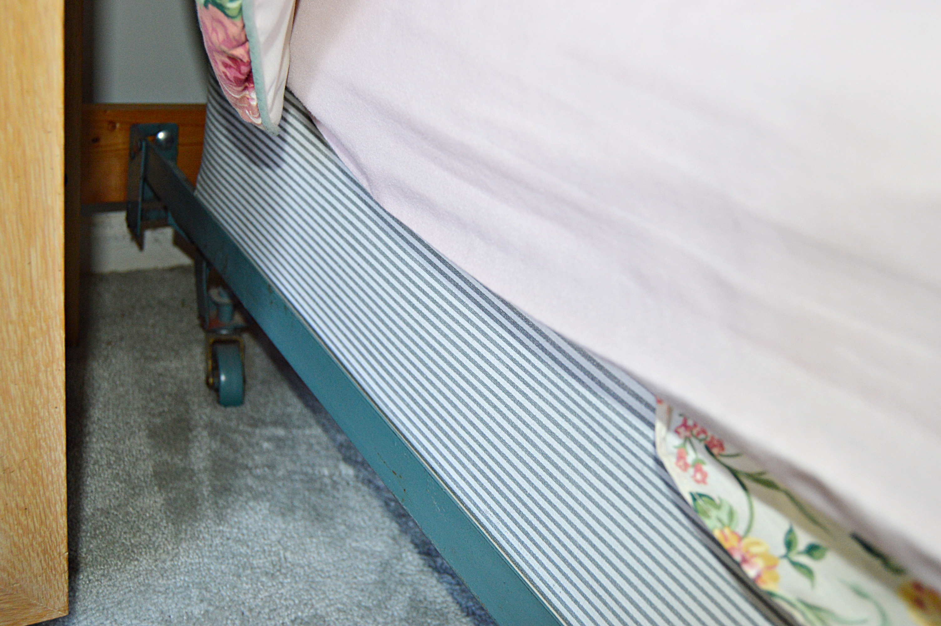 Romweber Oak Bedroom Suite