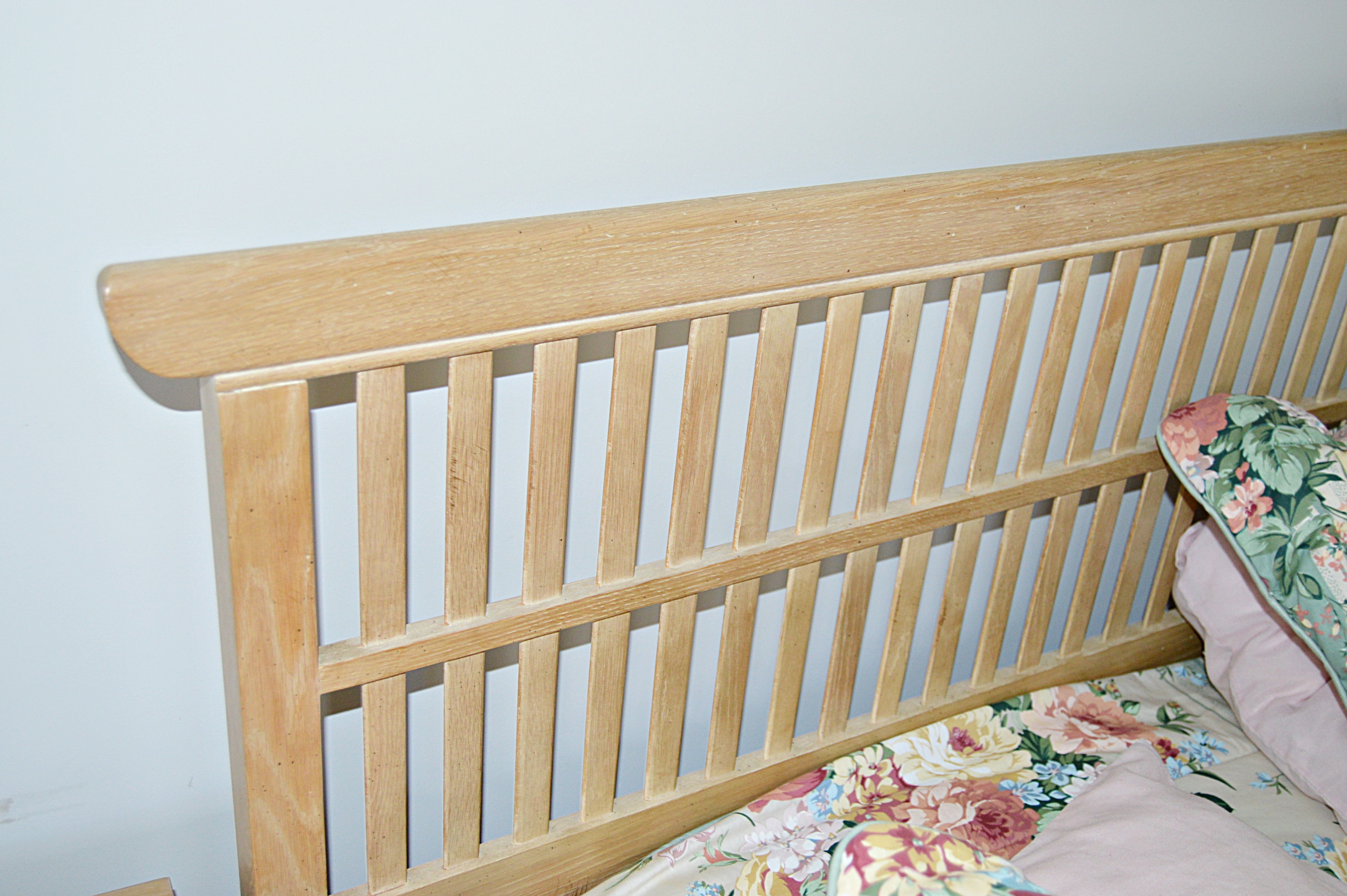 Romweber Oak Bedroom Suite