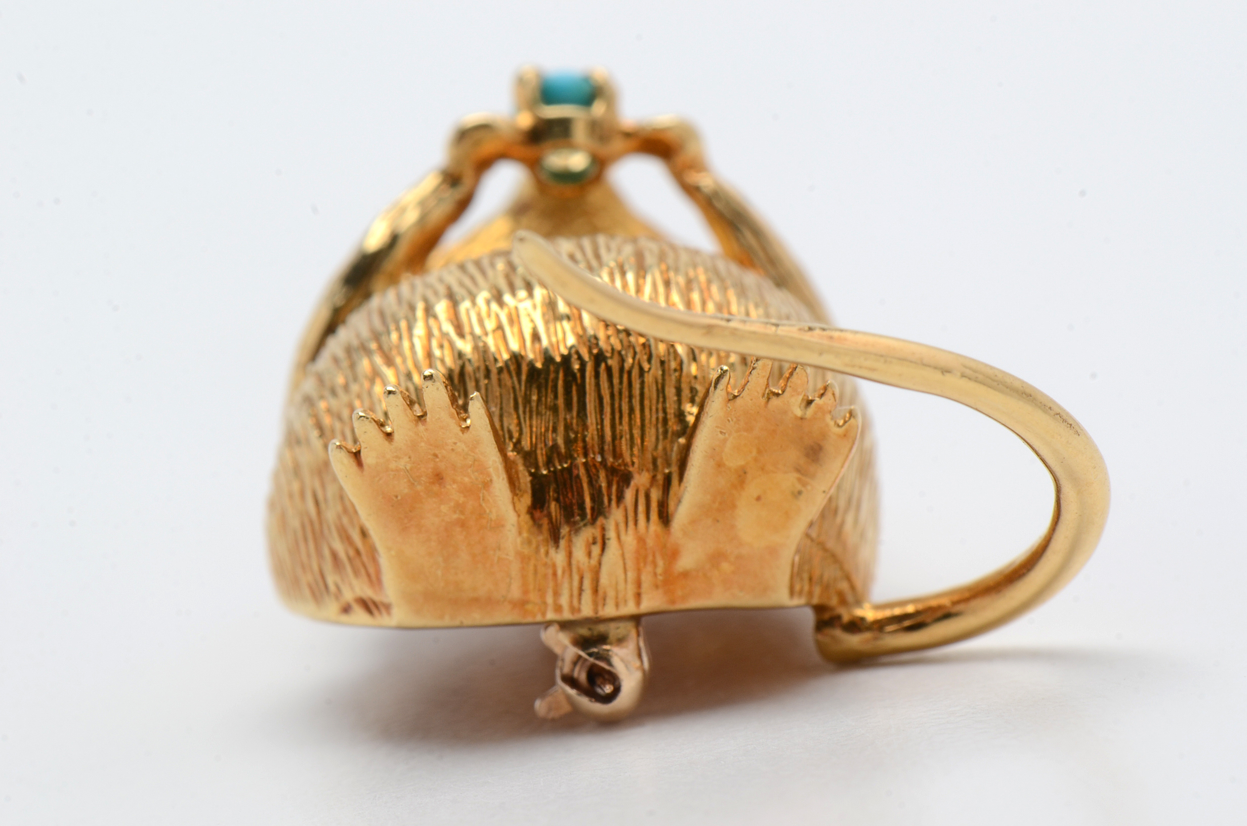 Tiffany & Co. 18K Yellow Gold Mouse Brooch