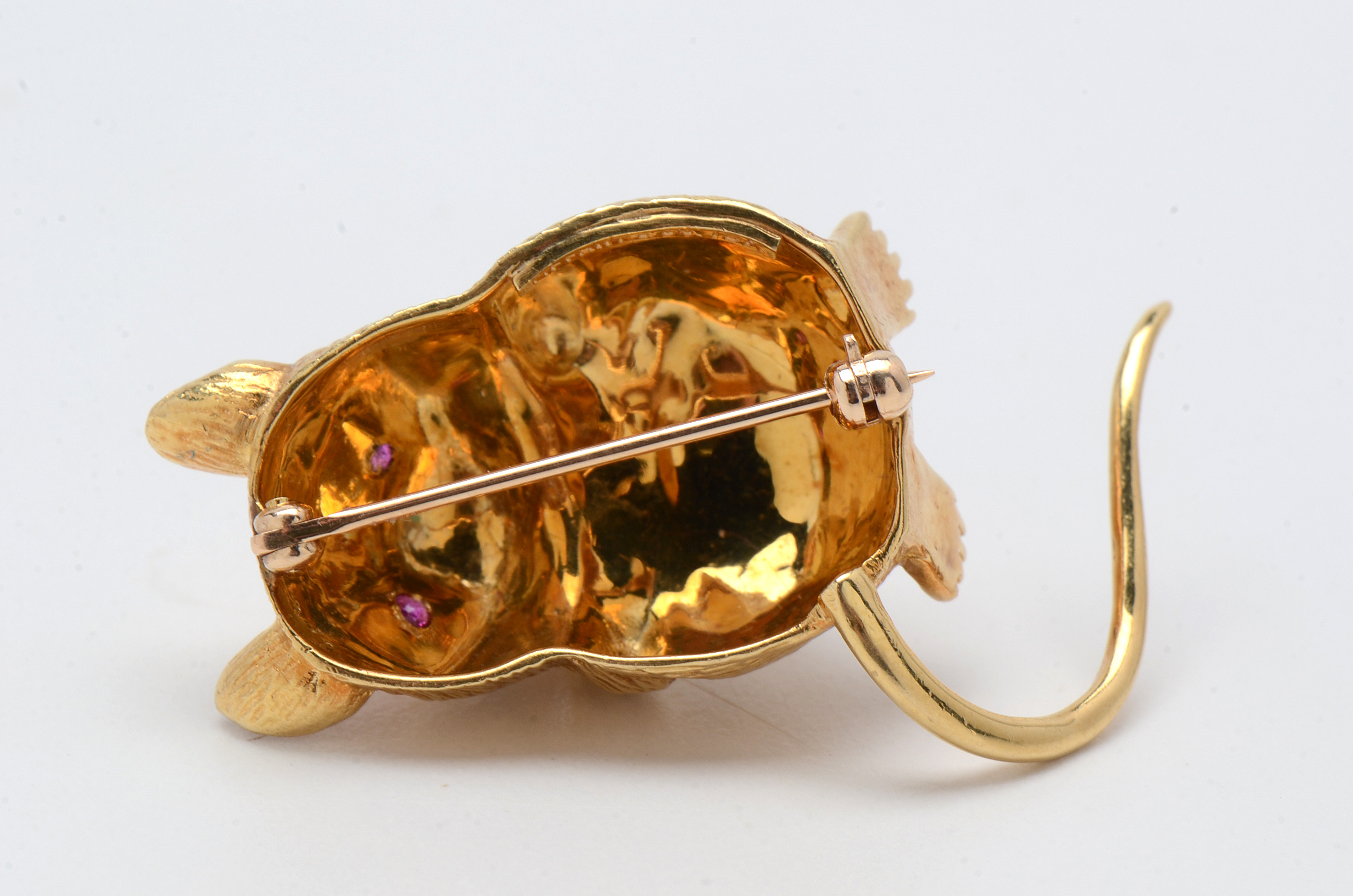 Tiffany & Co. 18K Yellow Gold Mouse Brooch