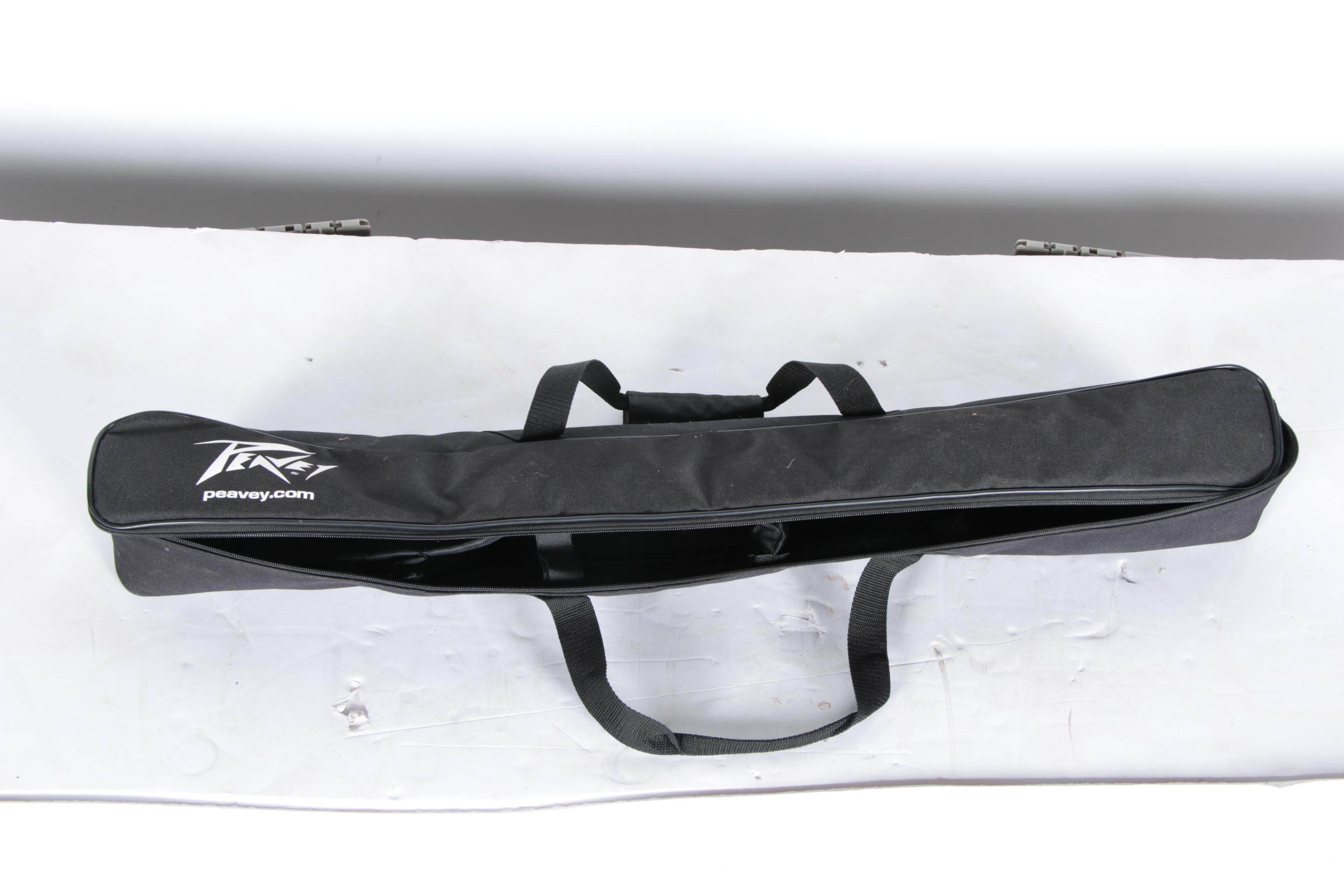 Peavey PVi 100 Microphone, Stand and Accessories