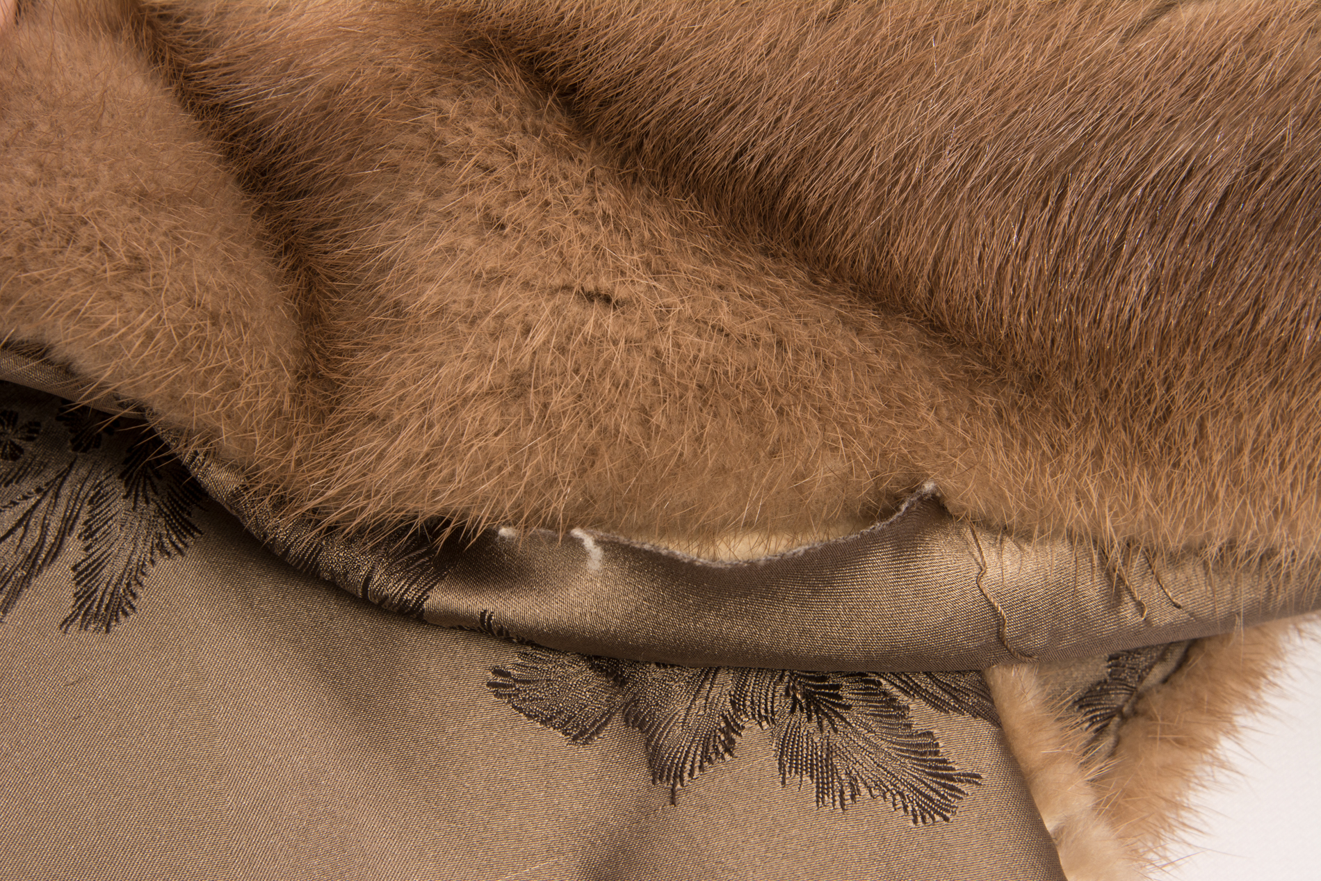 Dark Blonde Mink Stole by Alaska Fur Company