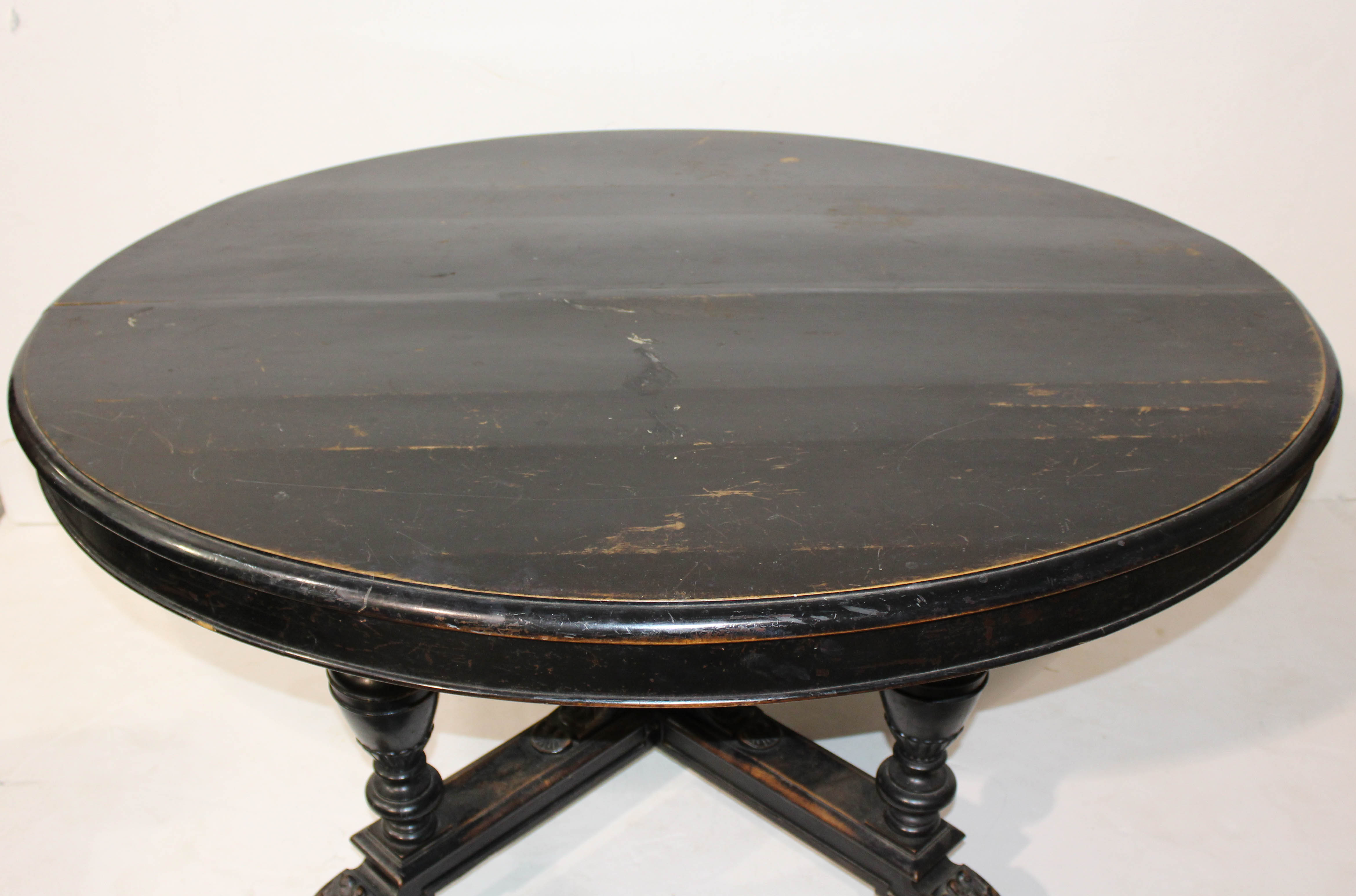Renaissance Revival Style Round Table