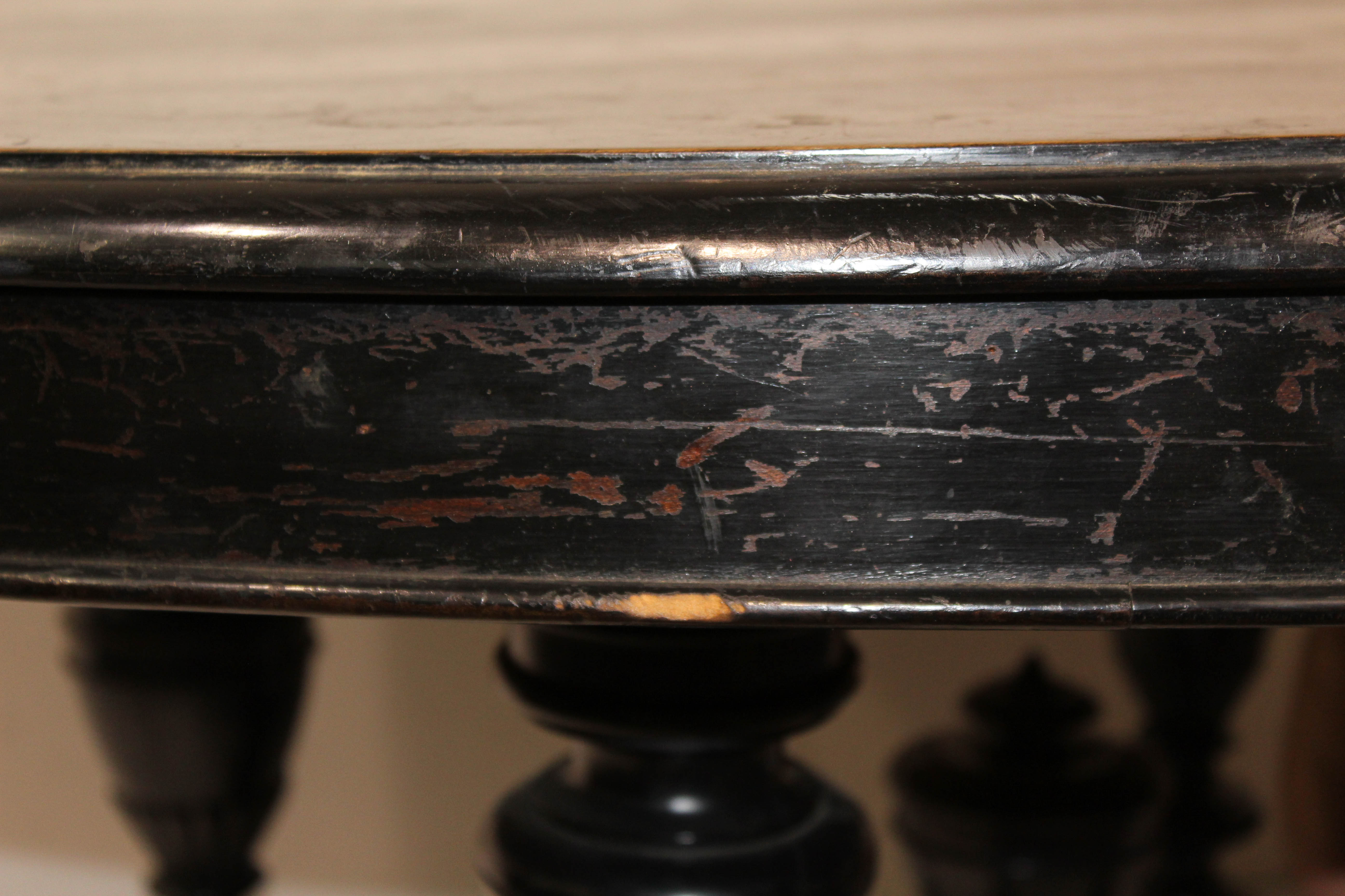 Renaissance Revival Style Round Table