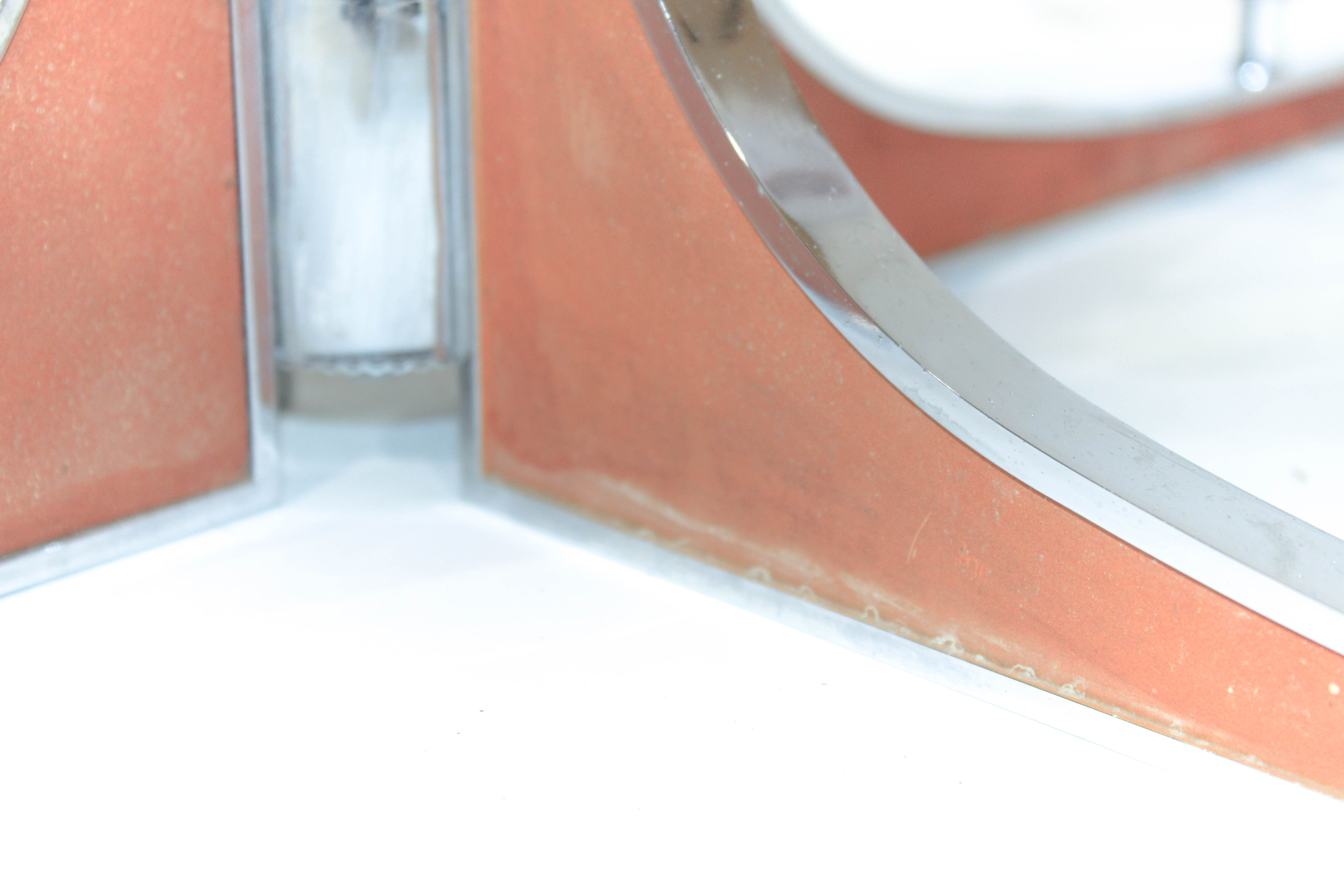 Modern Style Metal Chandeliers