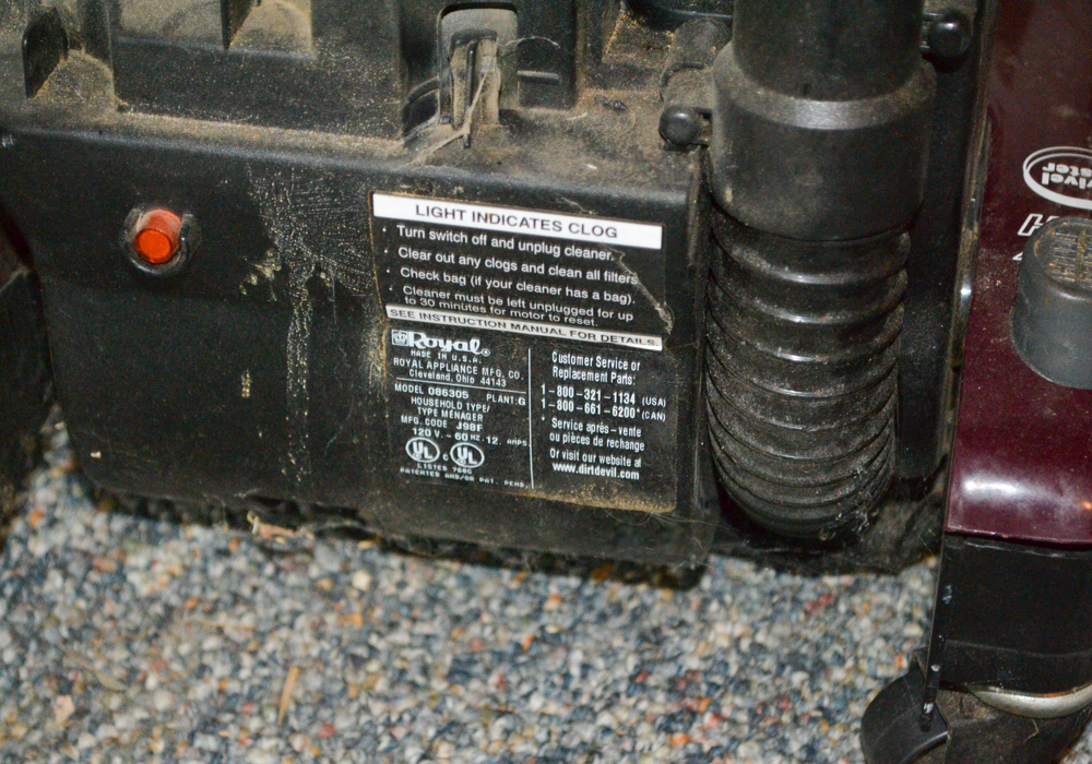 Dirt Devil Swivel Glide Vacuum