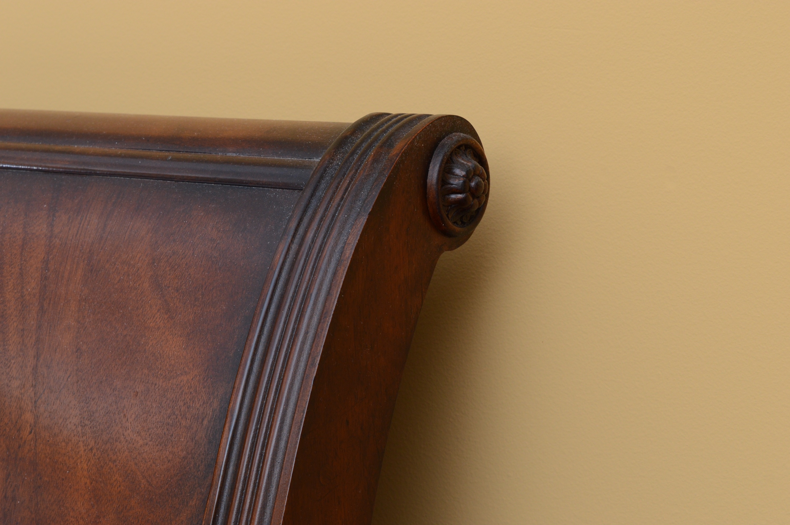 Henredon King Size Sleigh Bed