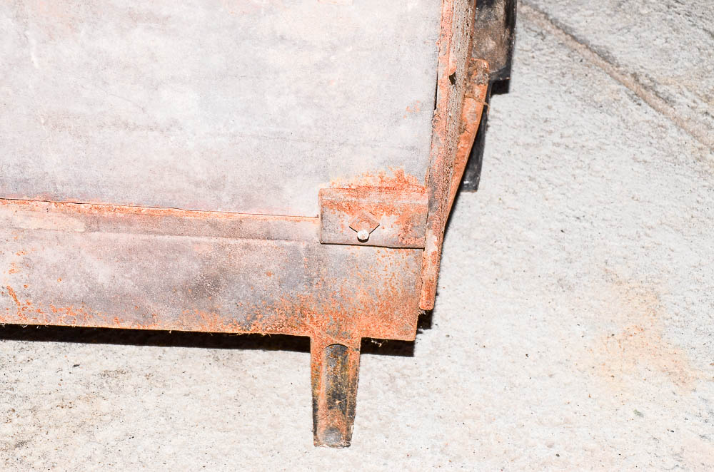 Vintage Cast Iron Hearth Grate