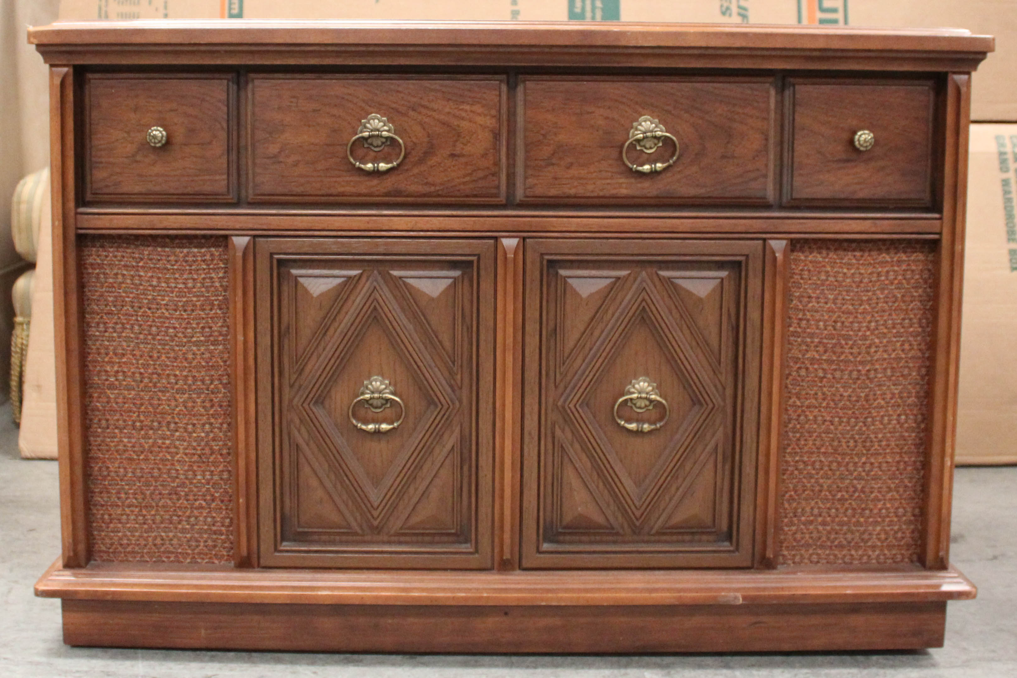 1960s Magnavox Astro Sonic Stereo Console