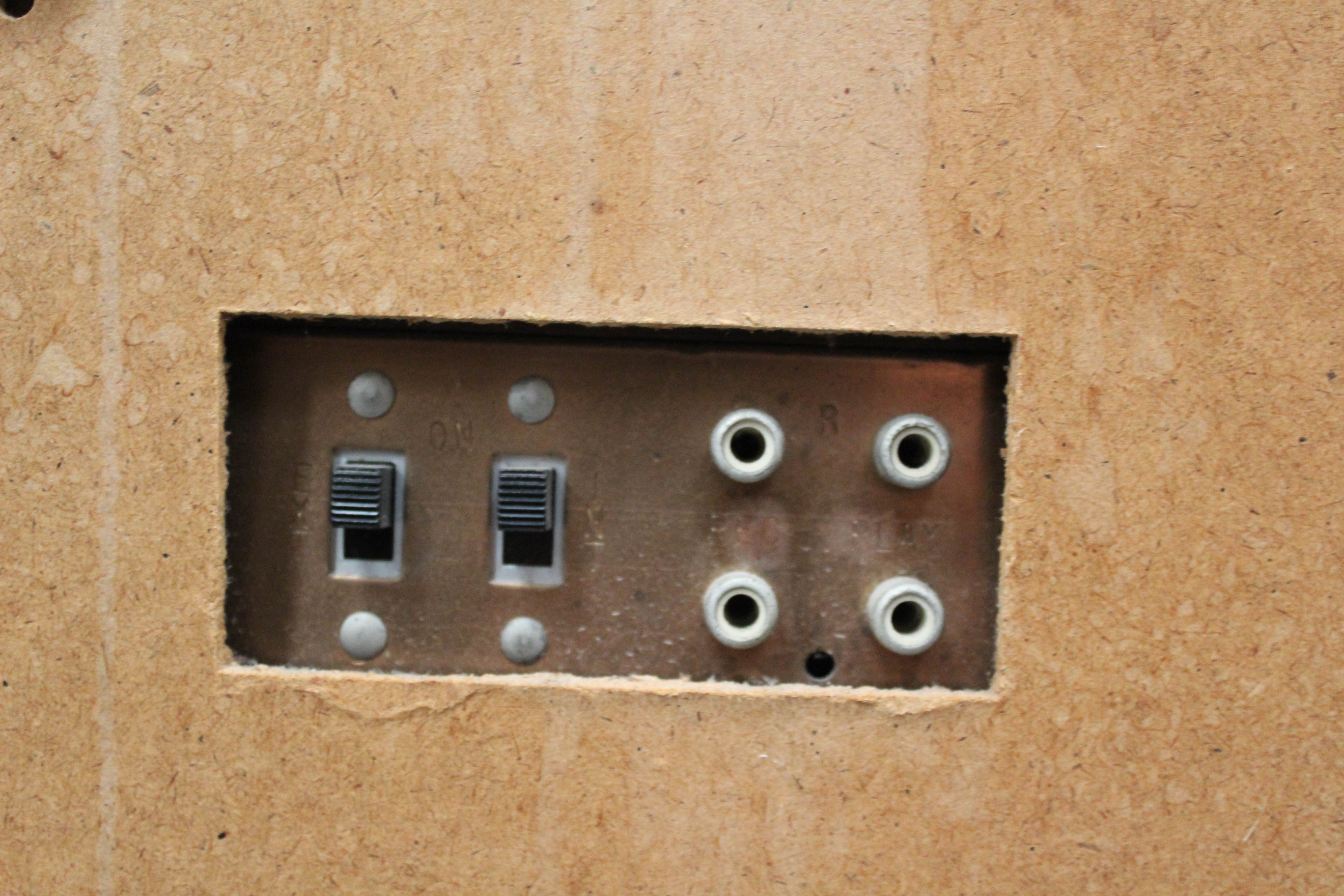 1960s Magnavox Astro Sonic Stereo Console