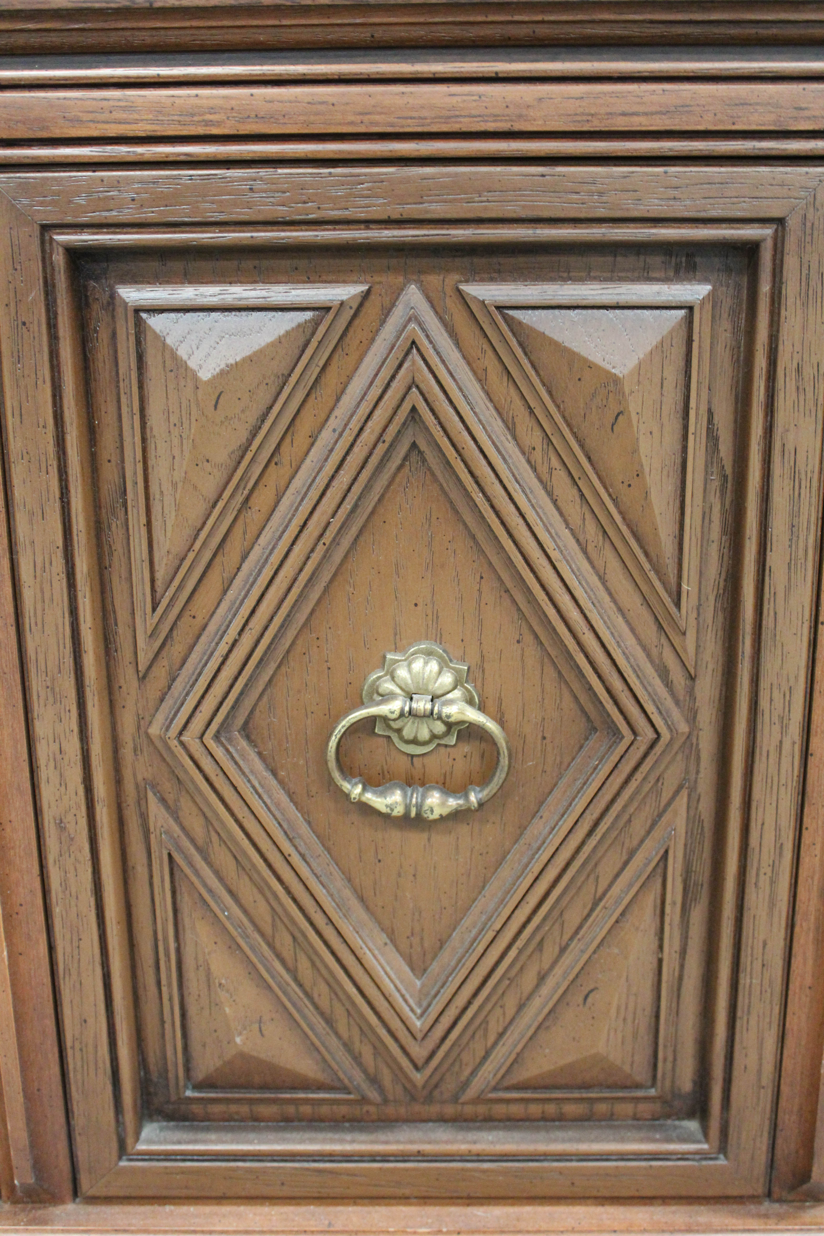 1960s Magnavox Astro Sonic Stereo Console