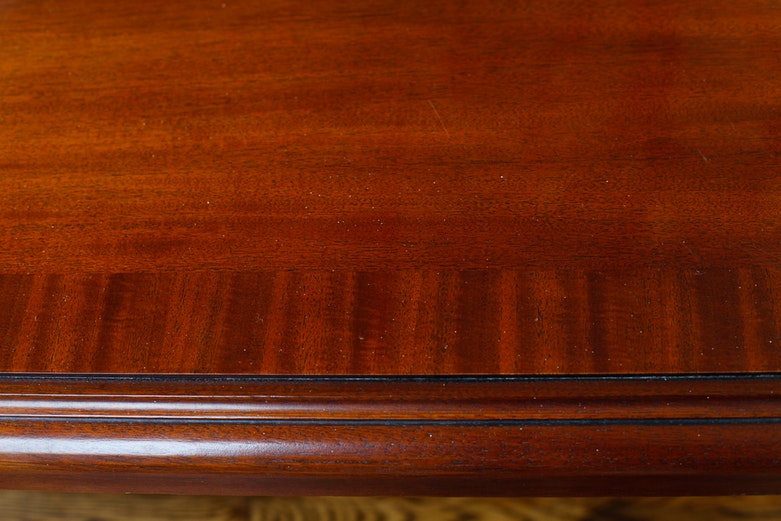 Vintage Mahogany Trestle Dining Table by Henredon