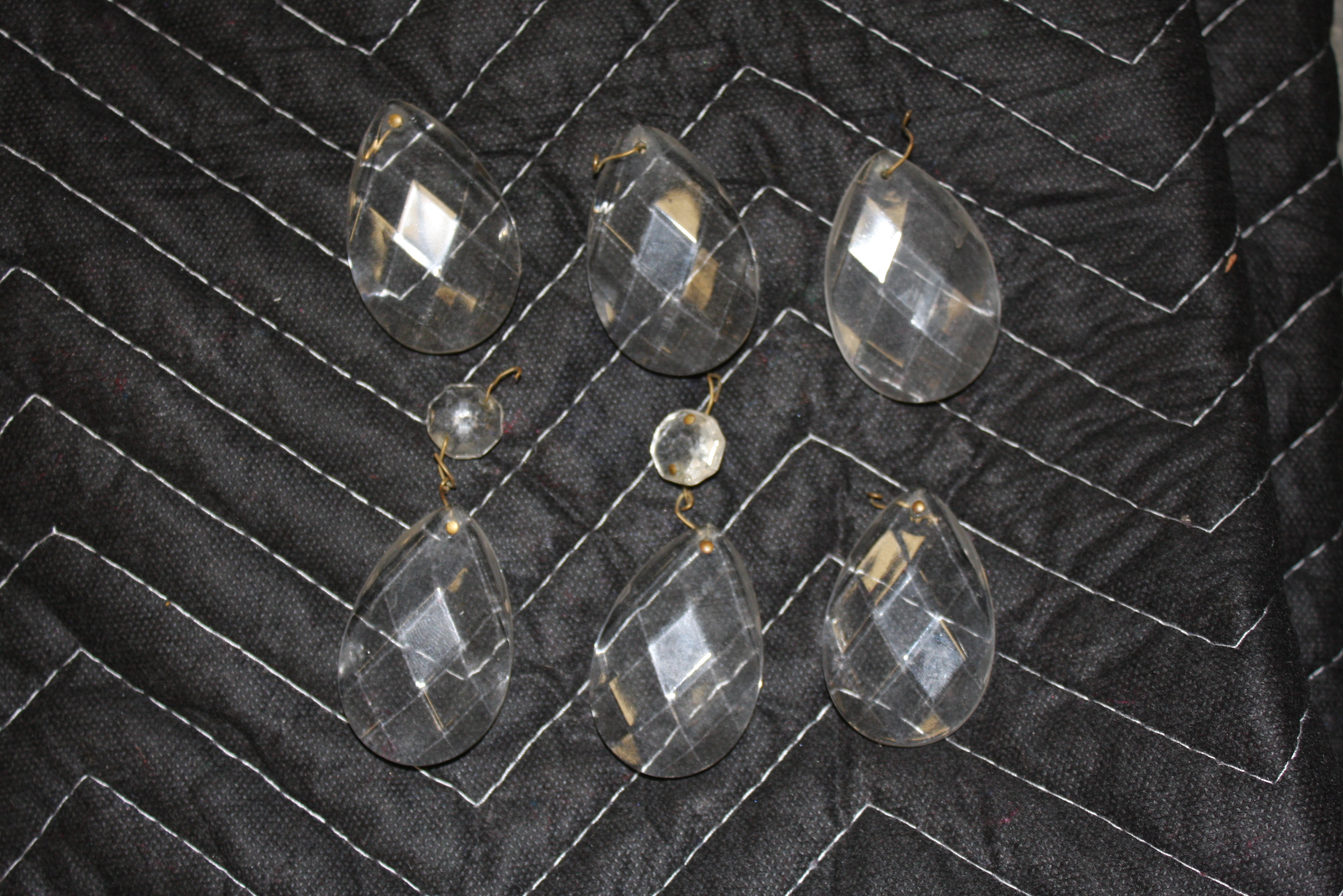 Traditional Style Crystal Chandelier