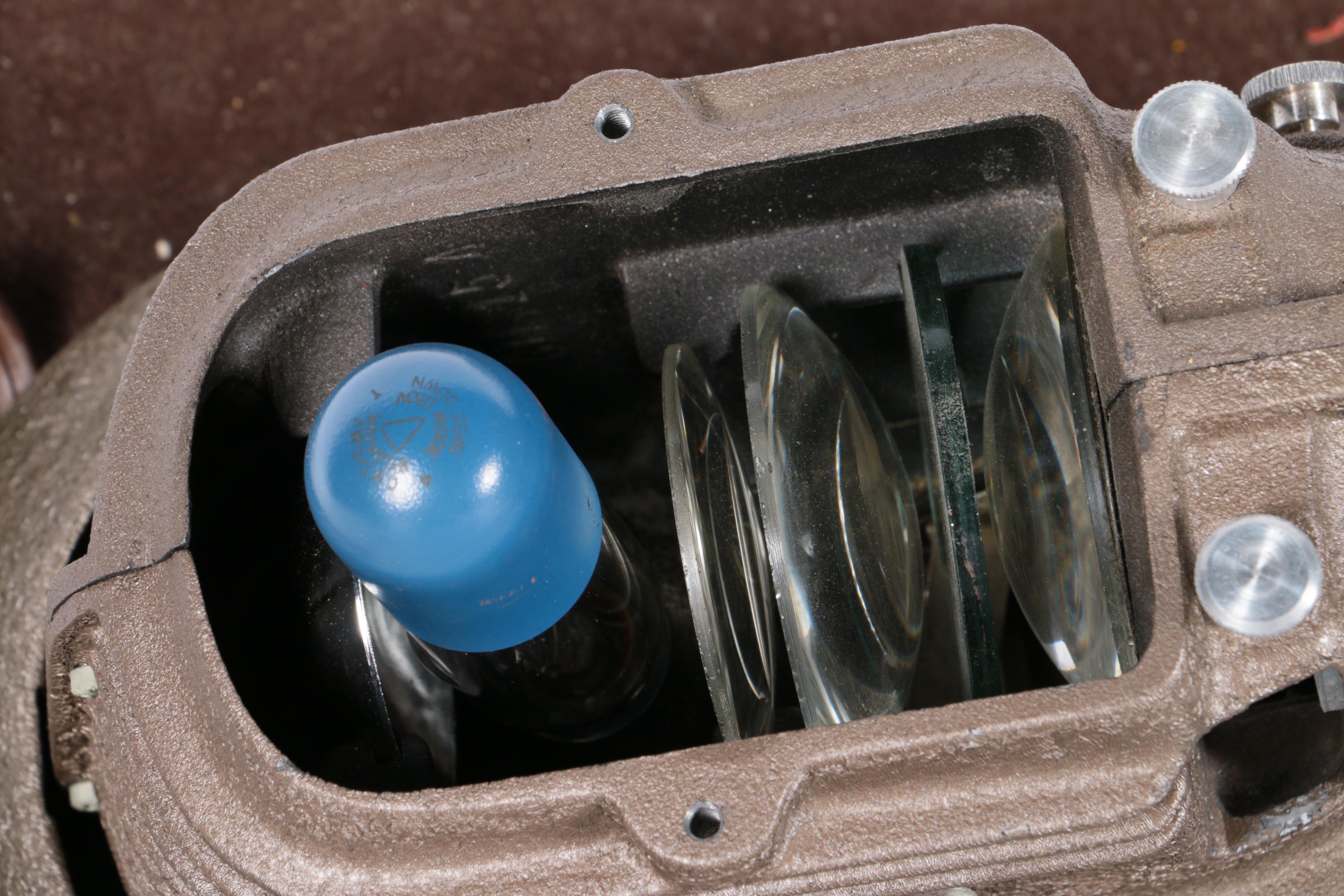 Golde Manumatic Film Slide Projector