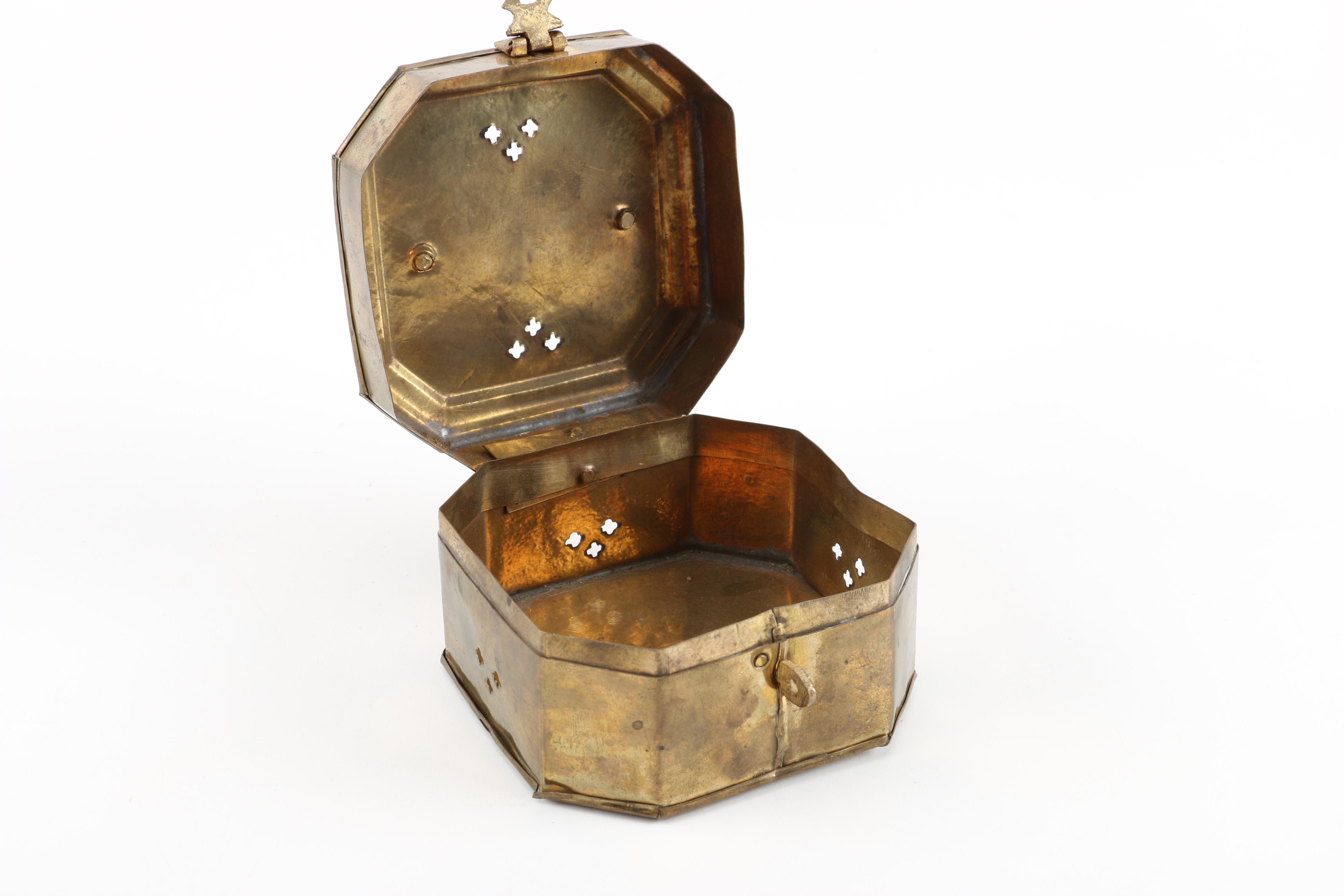 Brass Toned Decor including Haegar Pottery Vase