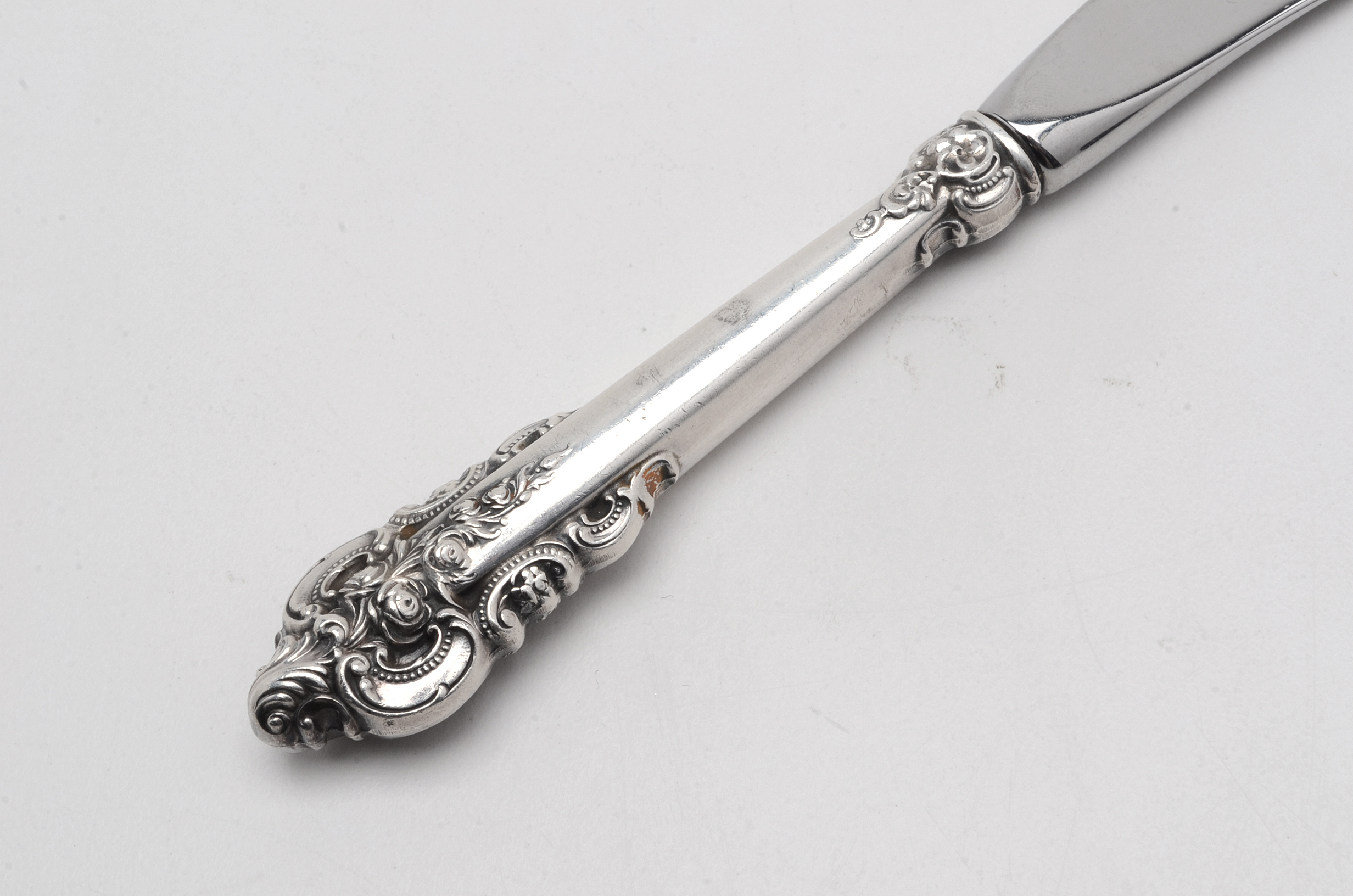 Twenty-Five Pieces of Wallace "Grande Baroque" Sterling Silver Flatware