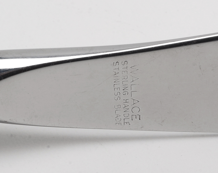 Twenty-Five Pieces of Wallace "Grande Baroque" Sterling Silver Flatware