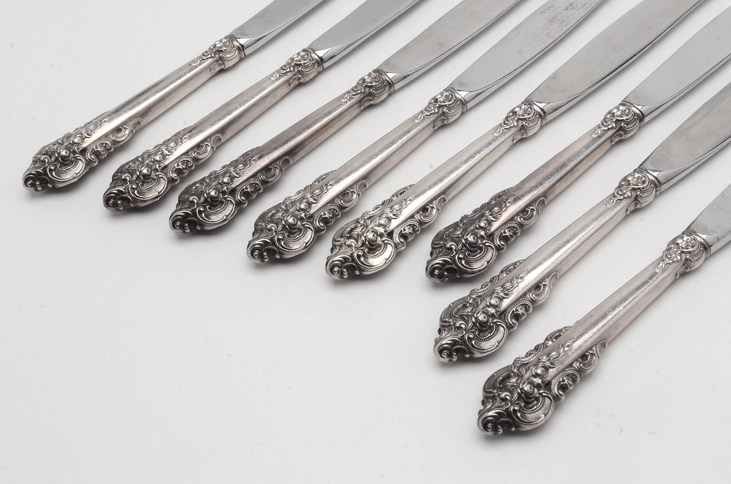 Twenty-Five Pieces of Wallace "Grande Baroque" Sterling Silver Flatware