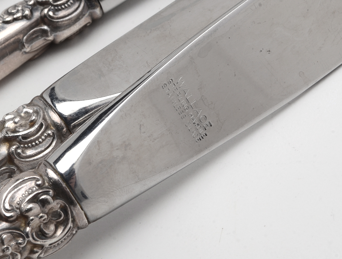 Twenty-Five Pieces of Wallace "Grande Baroque" Sterling Silver Flatware