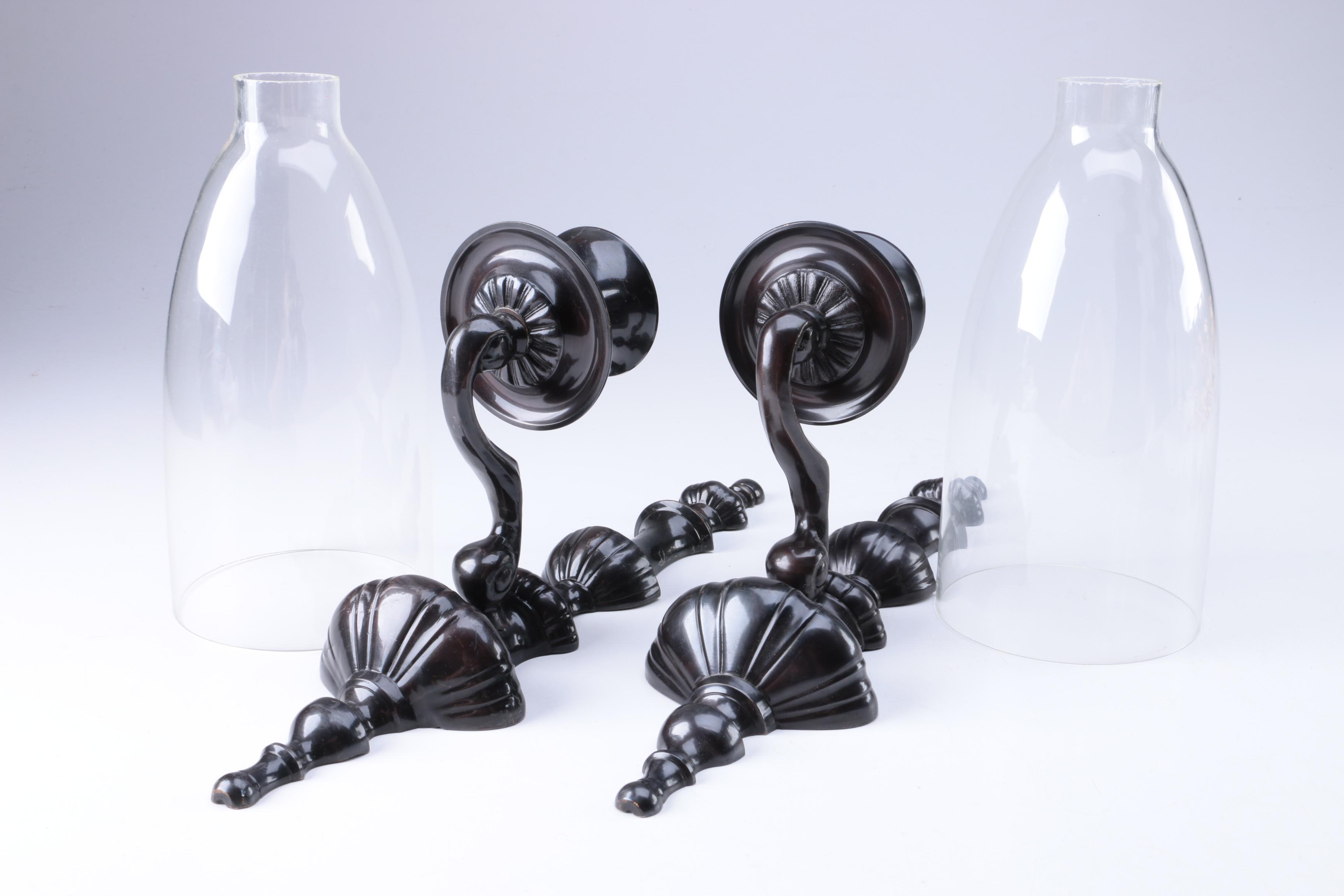 Traditional Style Wall Sconces