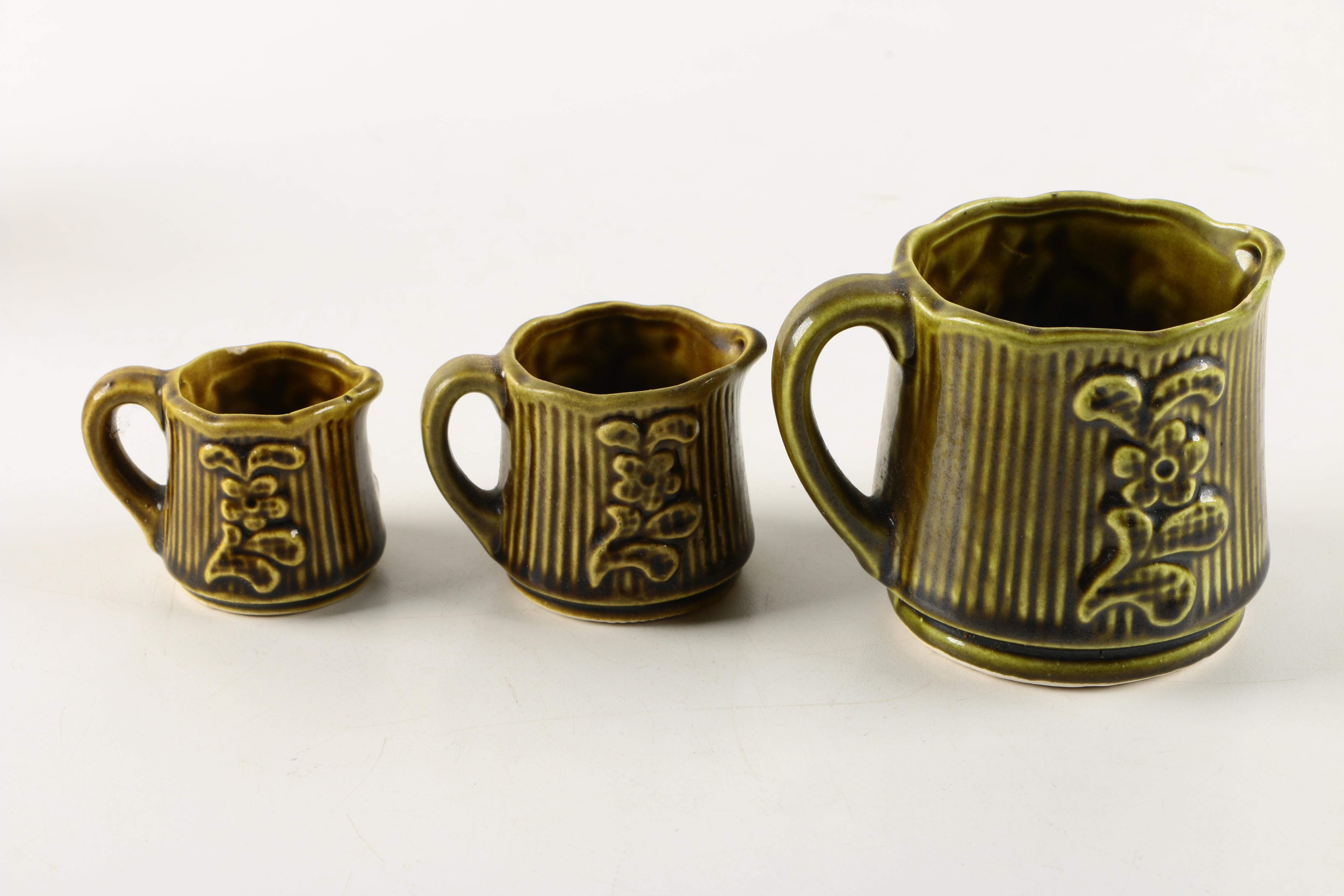 Ceramic Measuring Cups and Vase