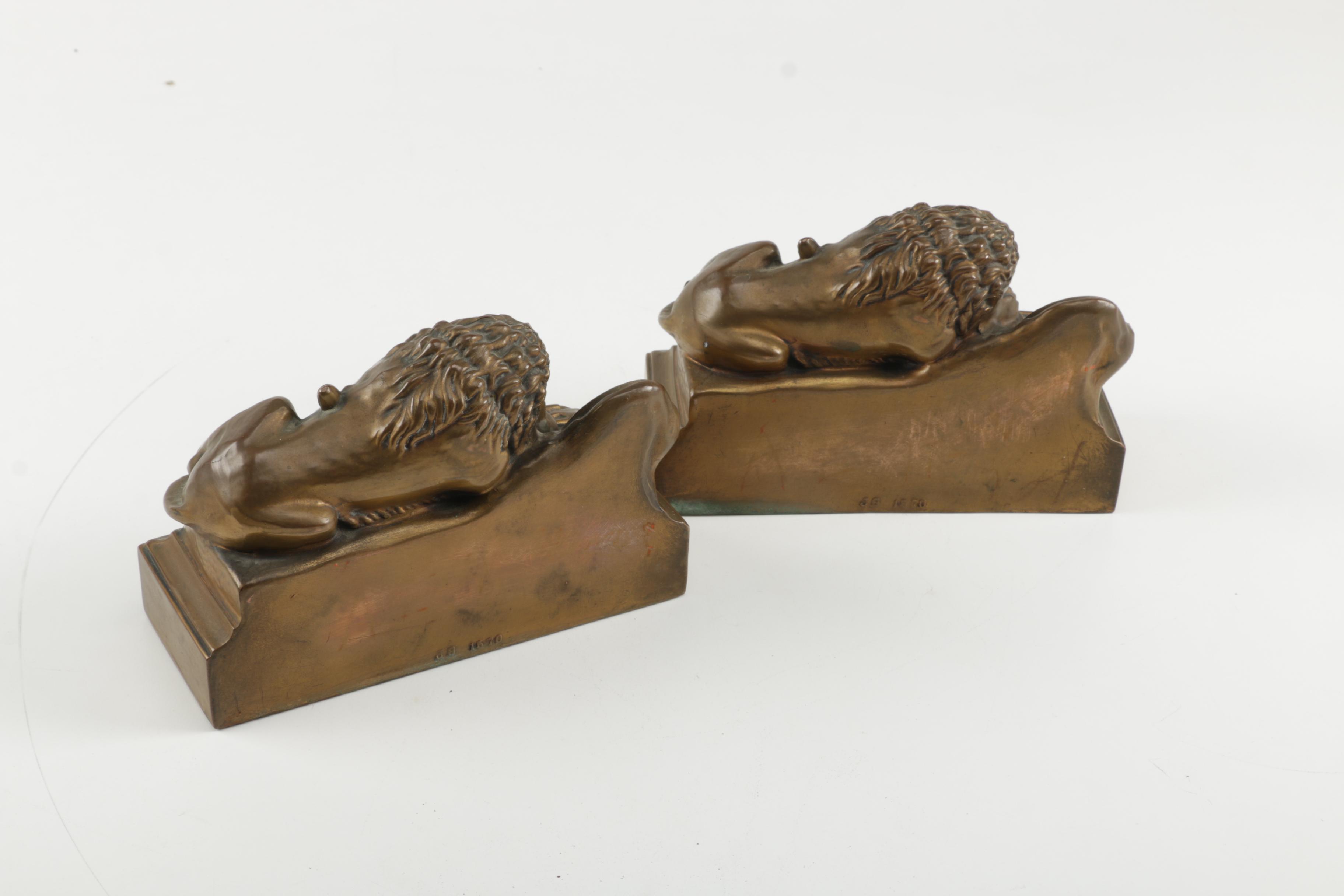 Replica Lion Monument of Lucerne Bookends