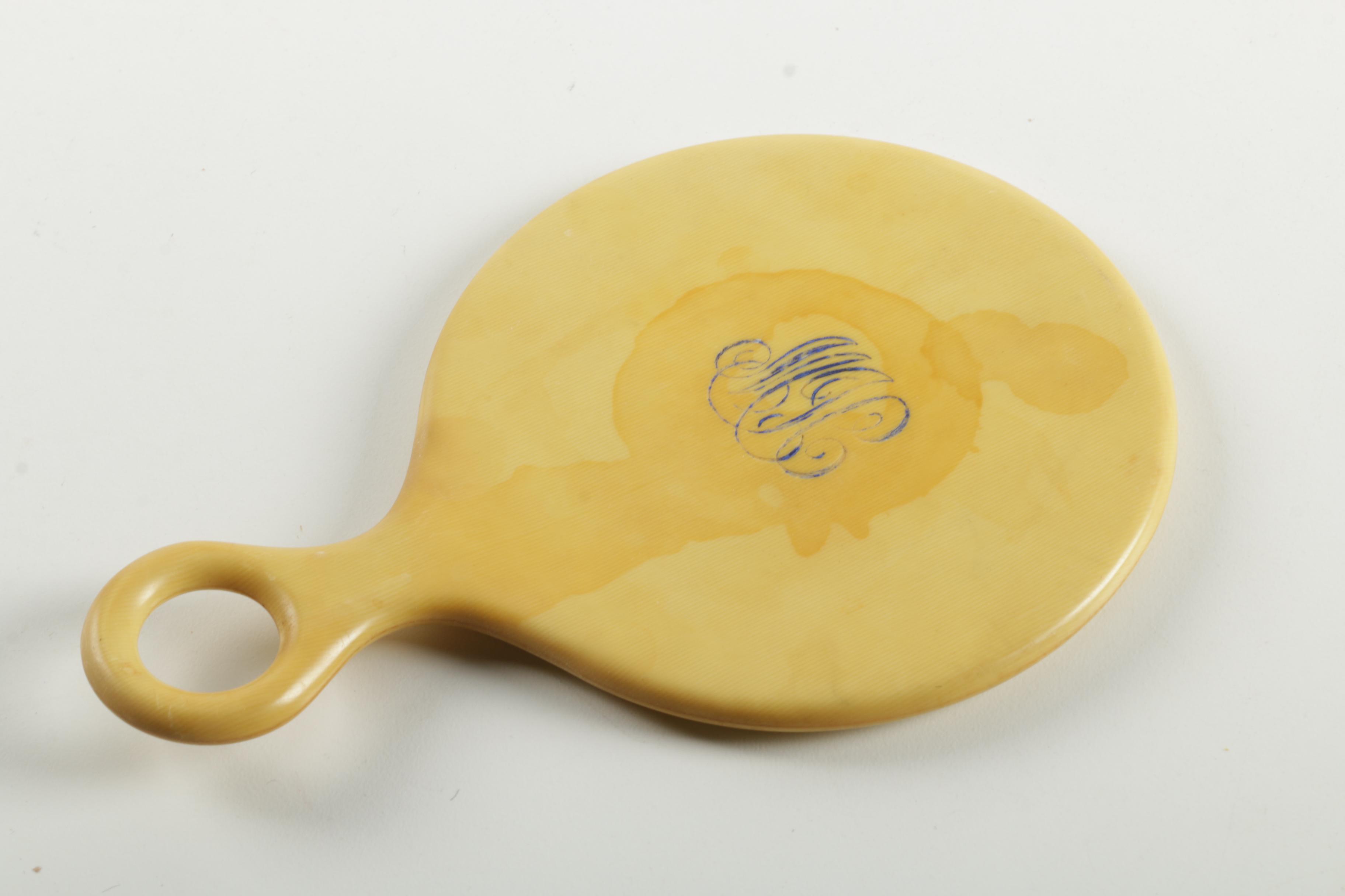 French Ivory Bathroom Accessories