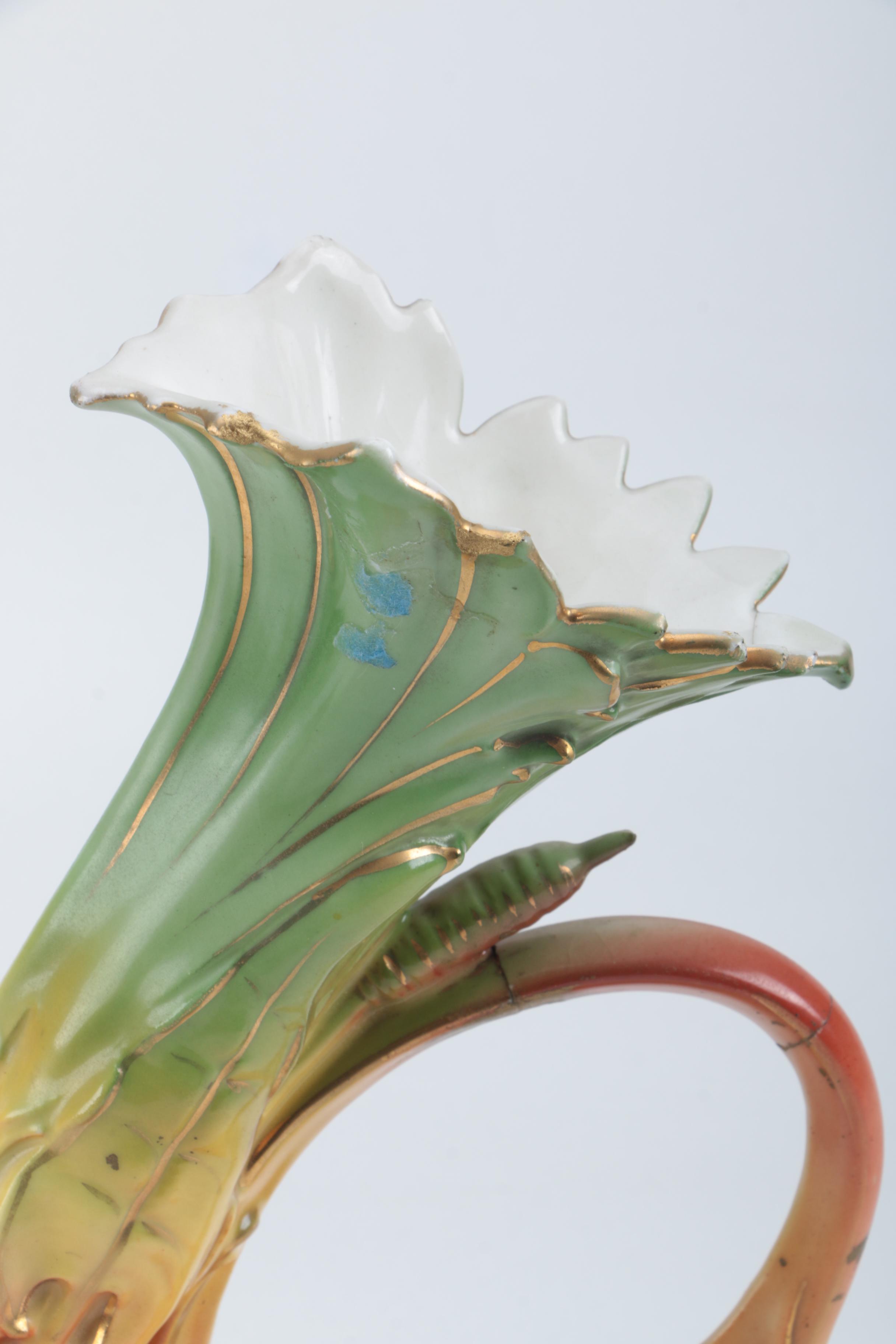 Flared Neck Portrait Vase