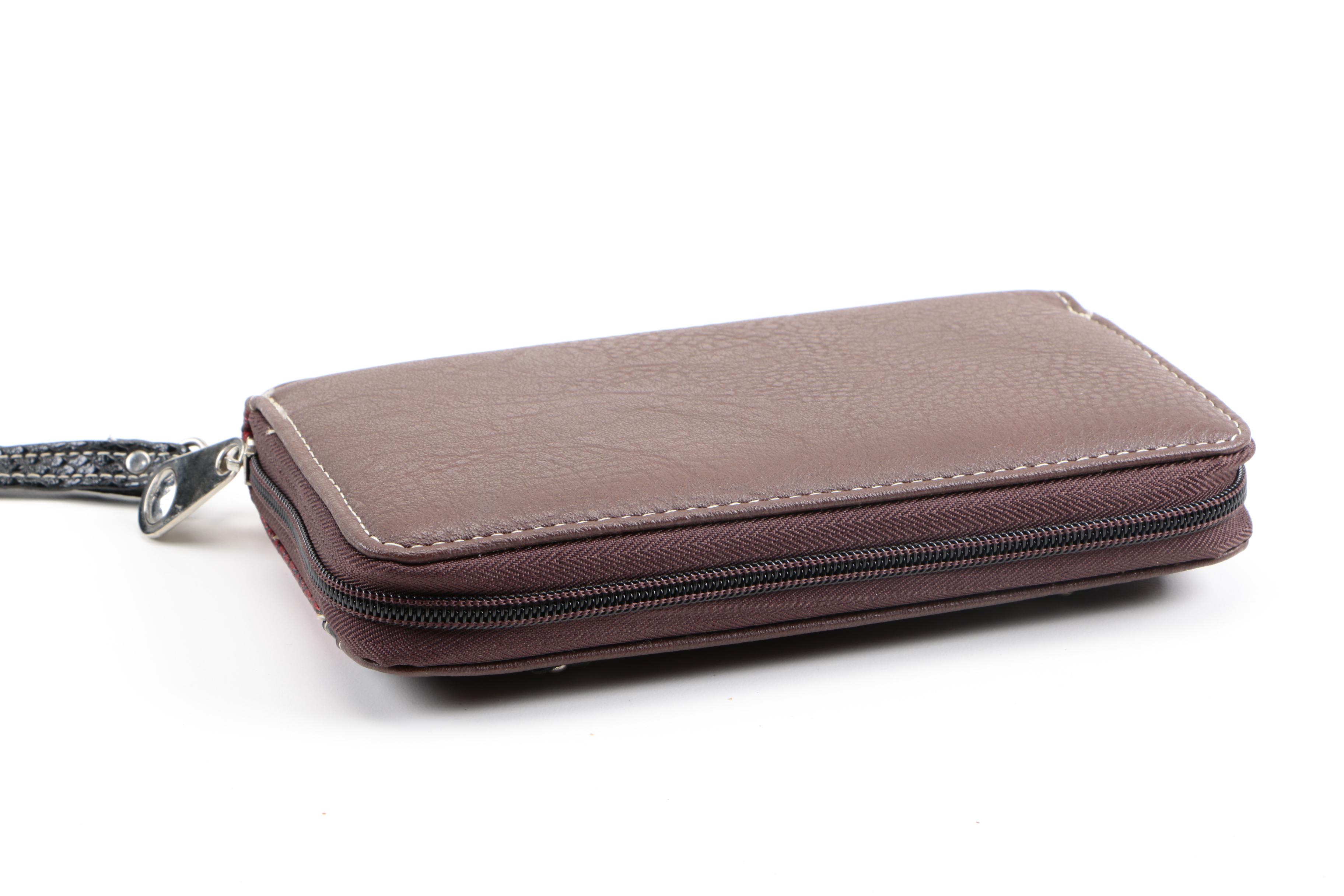 Longhorn Wristlet Handbag