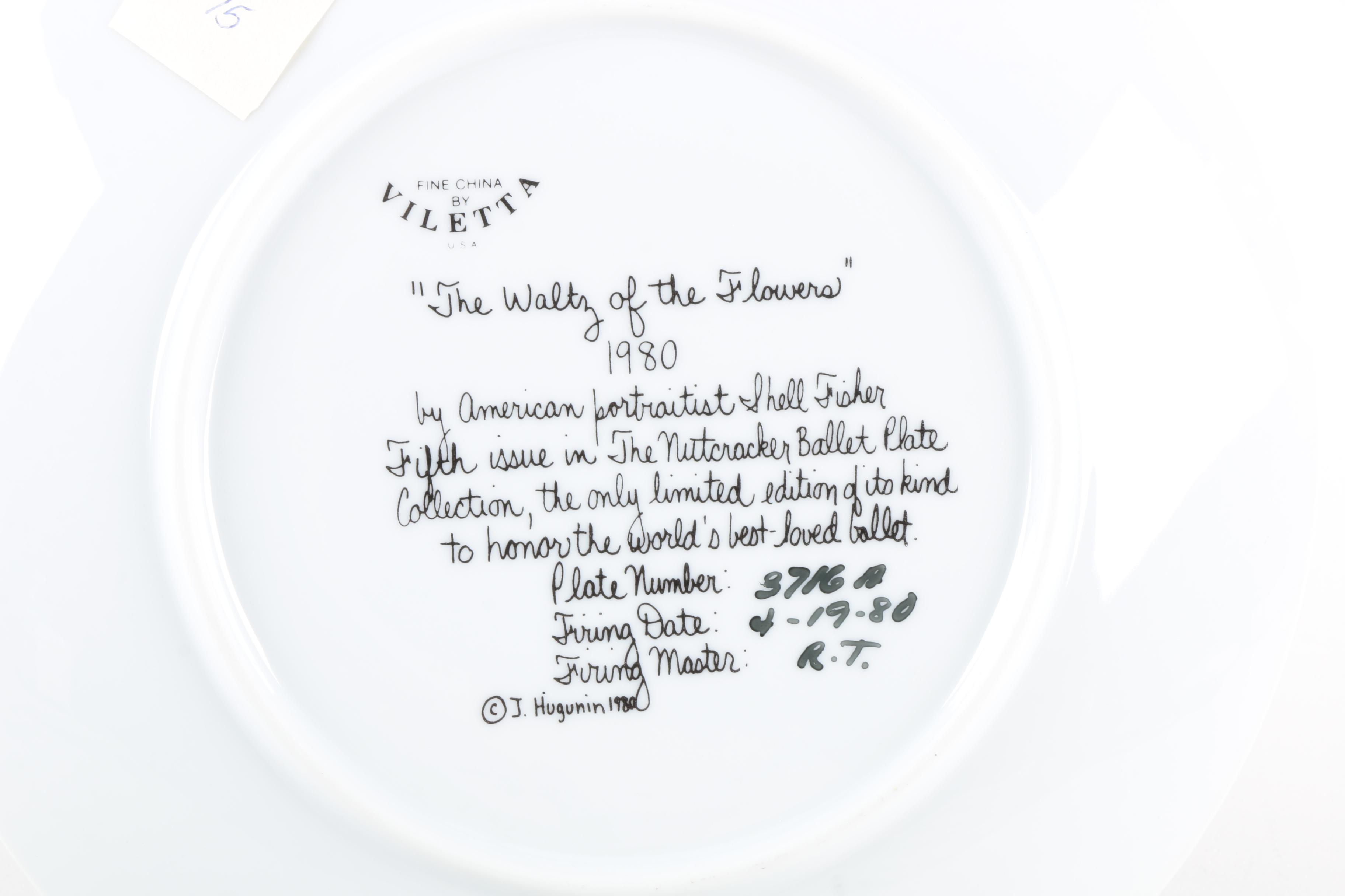 Assortment of Collectors Plates With COA