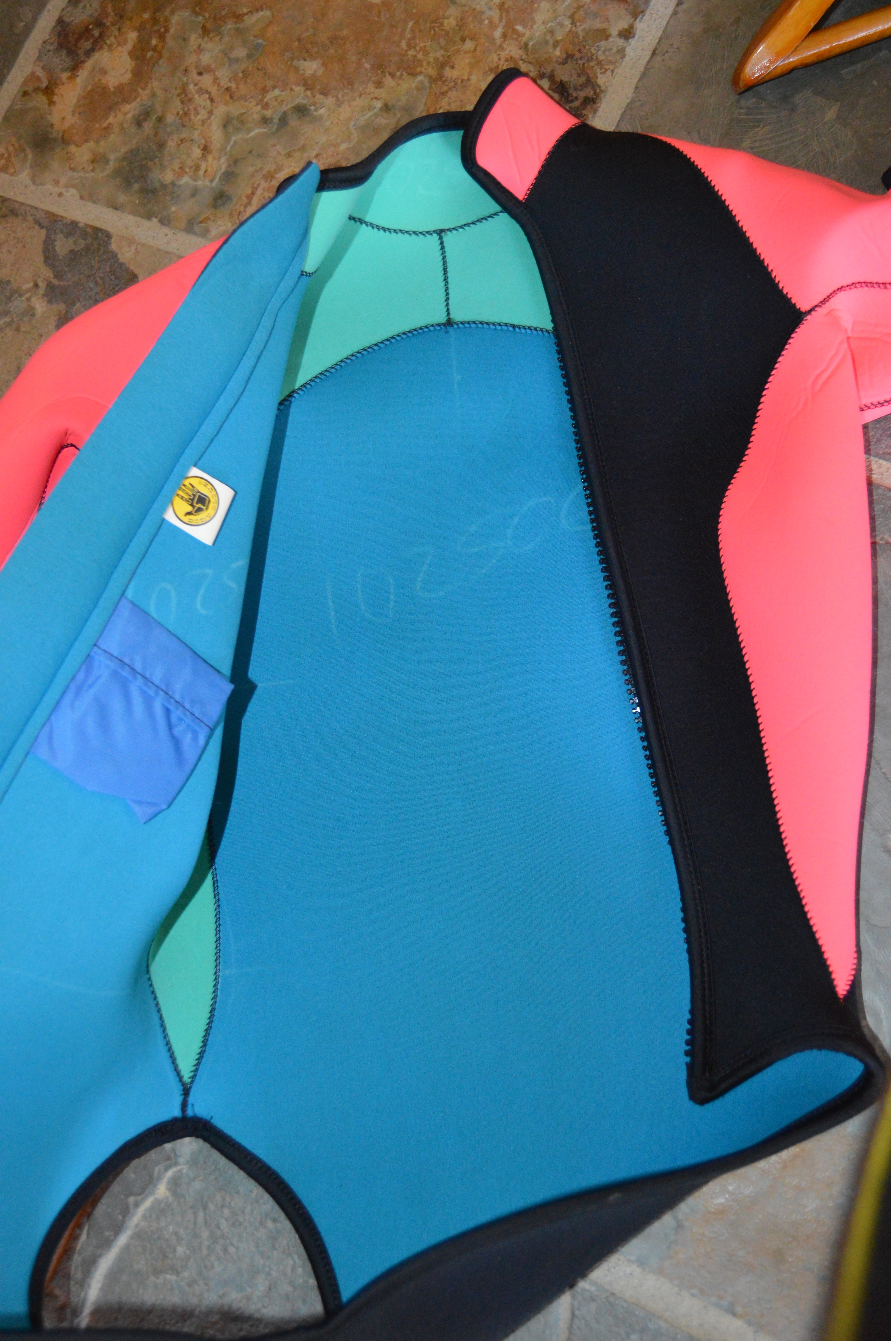 Women's Body Glove Dive Suit and Long Sleeve Vest