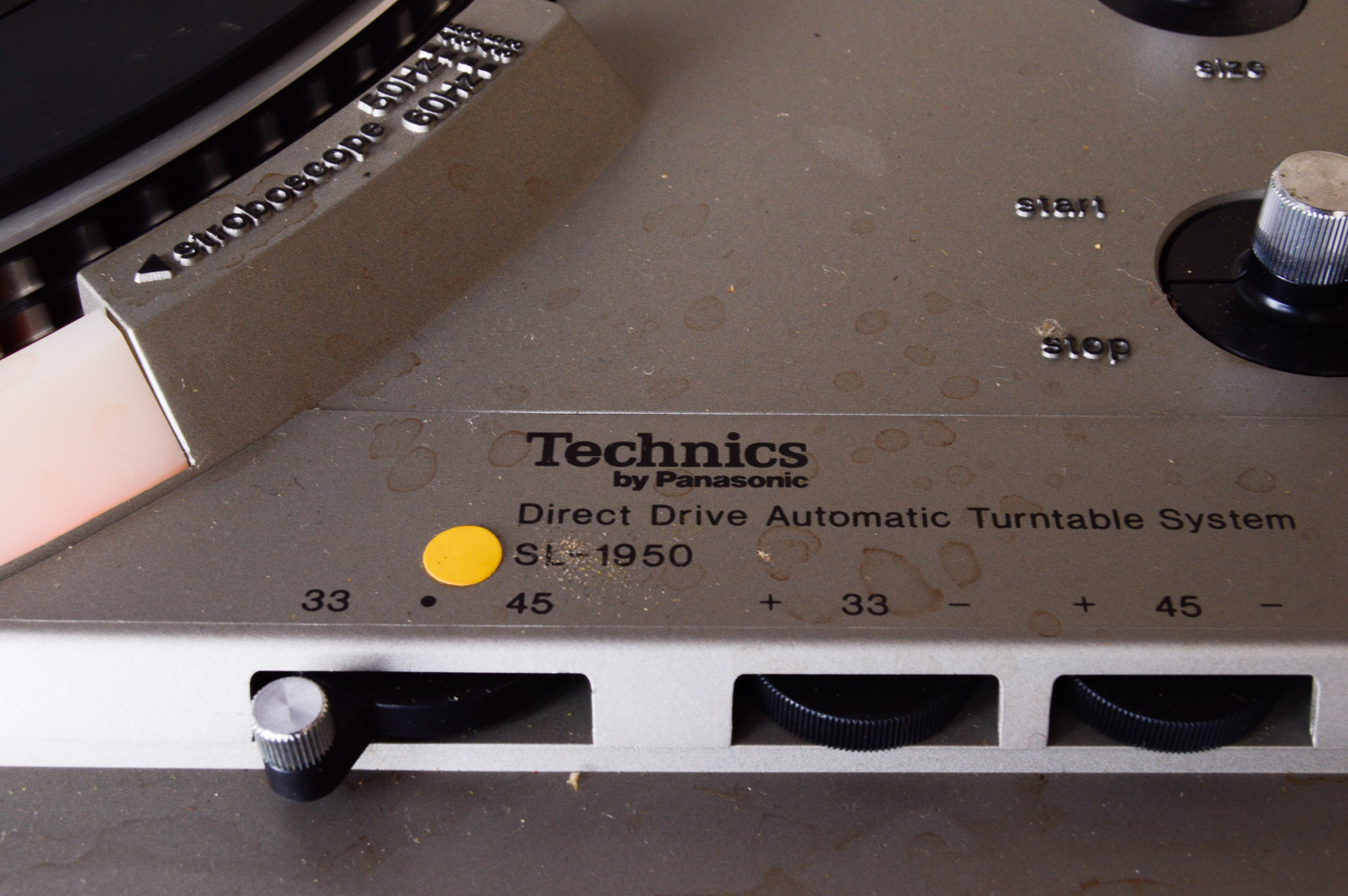 Vintage Pioneer SX-780 Receiver and Technics SL-1950 Direct Drive Turntable