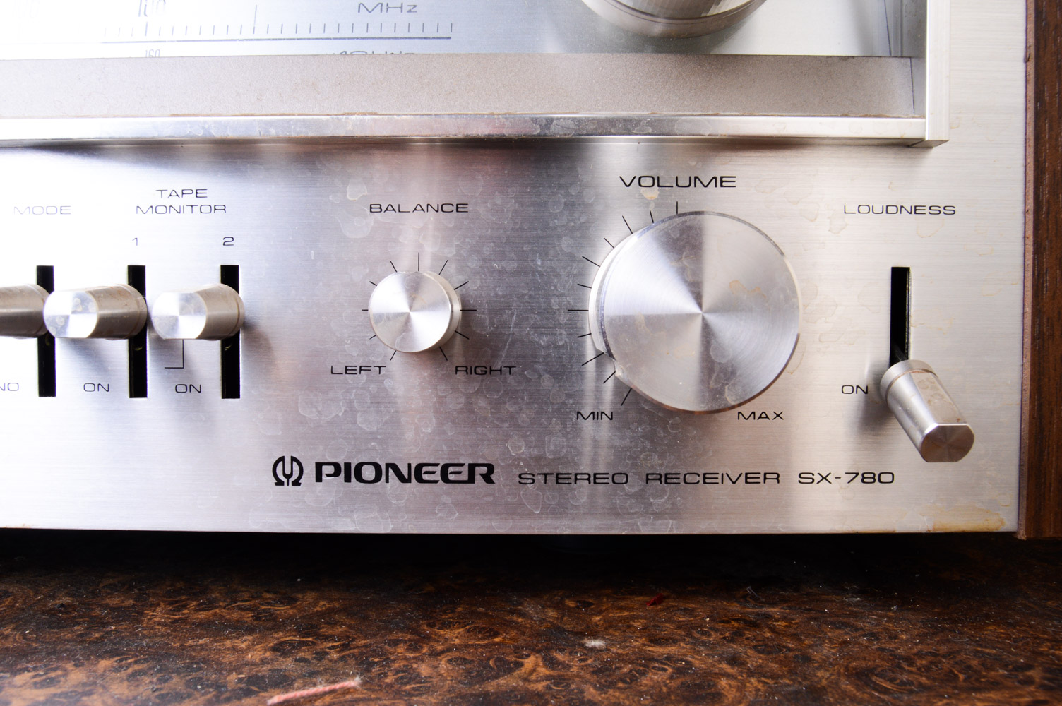 Vintage Pioneer SX-780 Receiver and Technics SL-1950 Direct Drive Turntable
