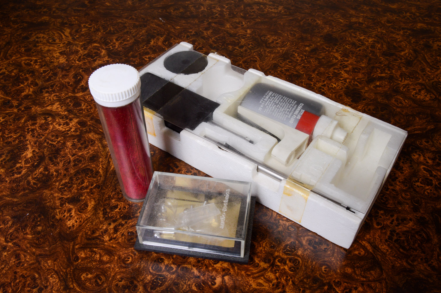 Vintage Pioneer SX-780 Receiver and Technics SL-1950 Direct Drive Turntable